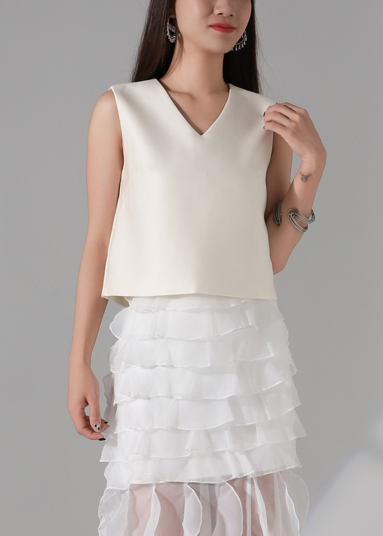 Sleeveless V Neck Top AC278