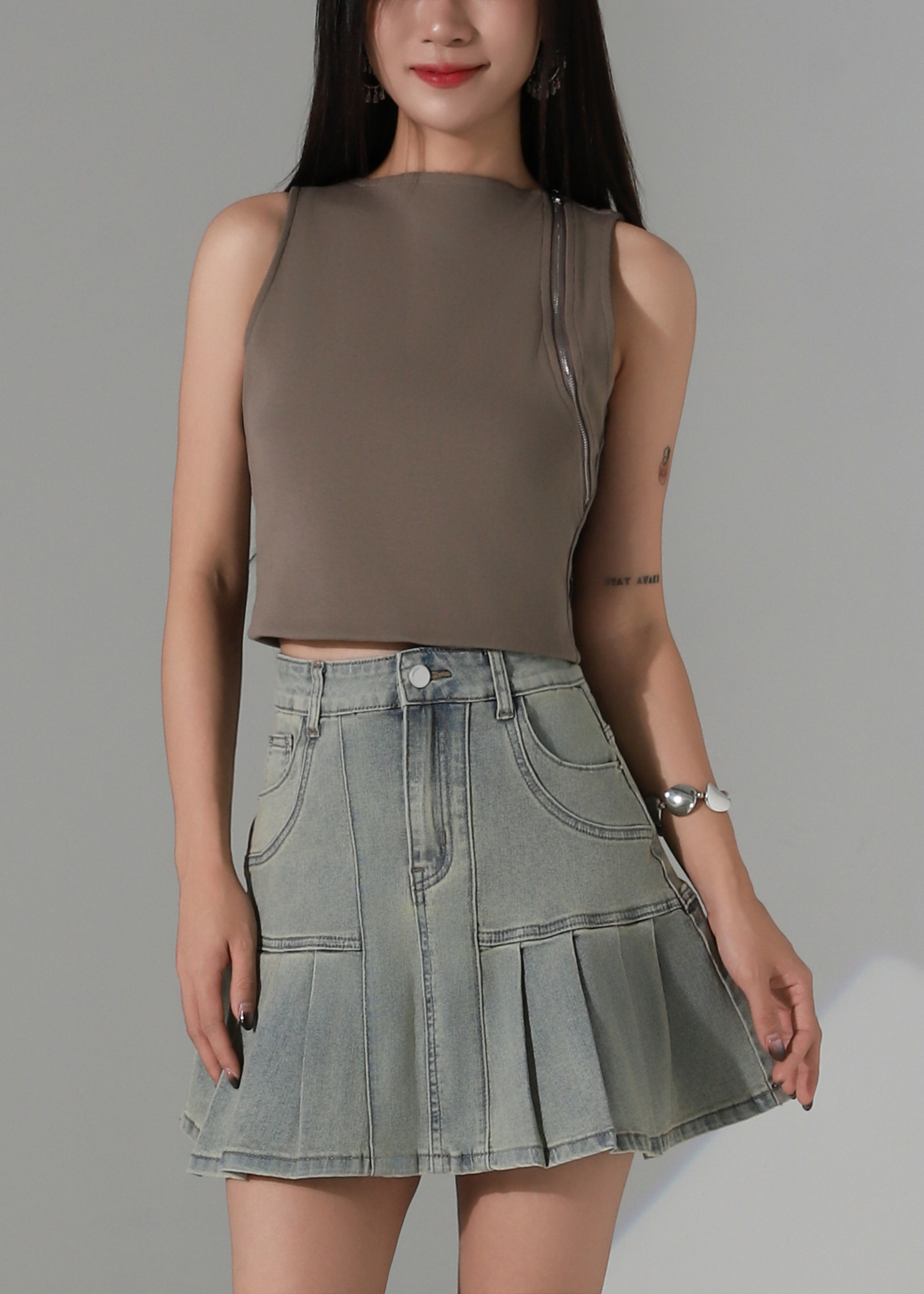 Sleeveless Side Zip Crop Top AC354