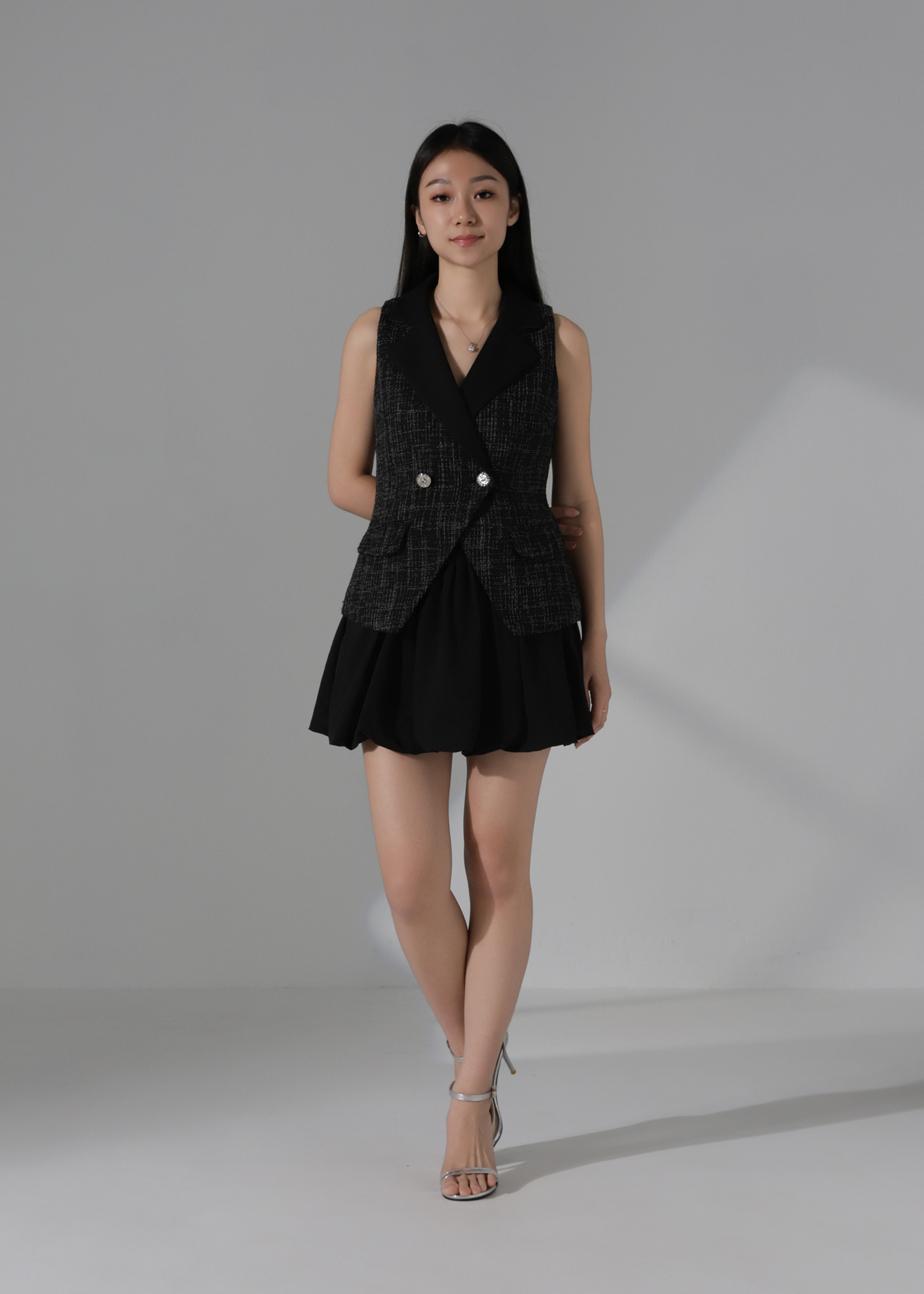 Chanel Style Sleeveless Blouse AC371