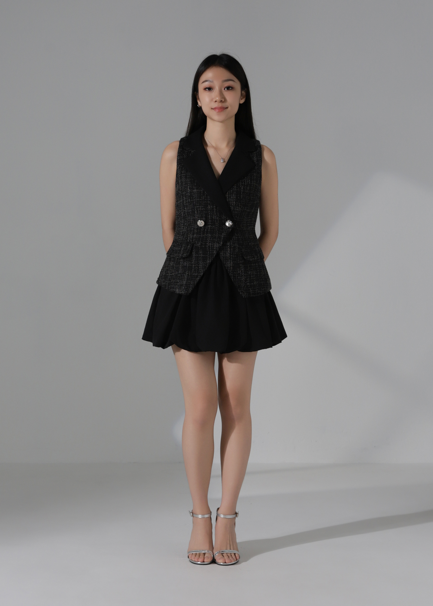 Chanel Style Sleeveless Blouse AC371