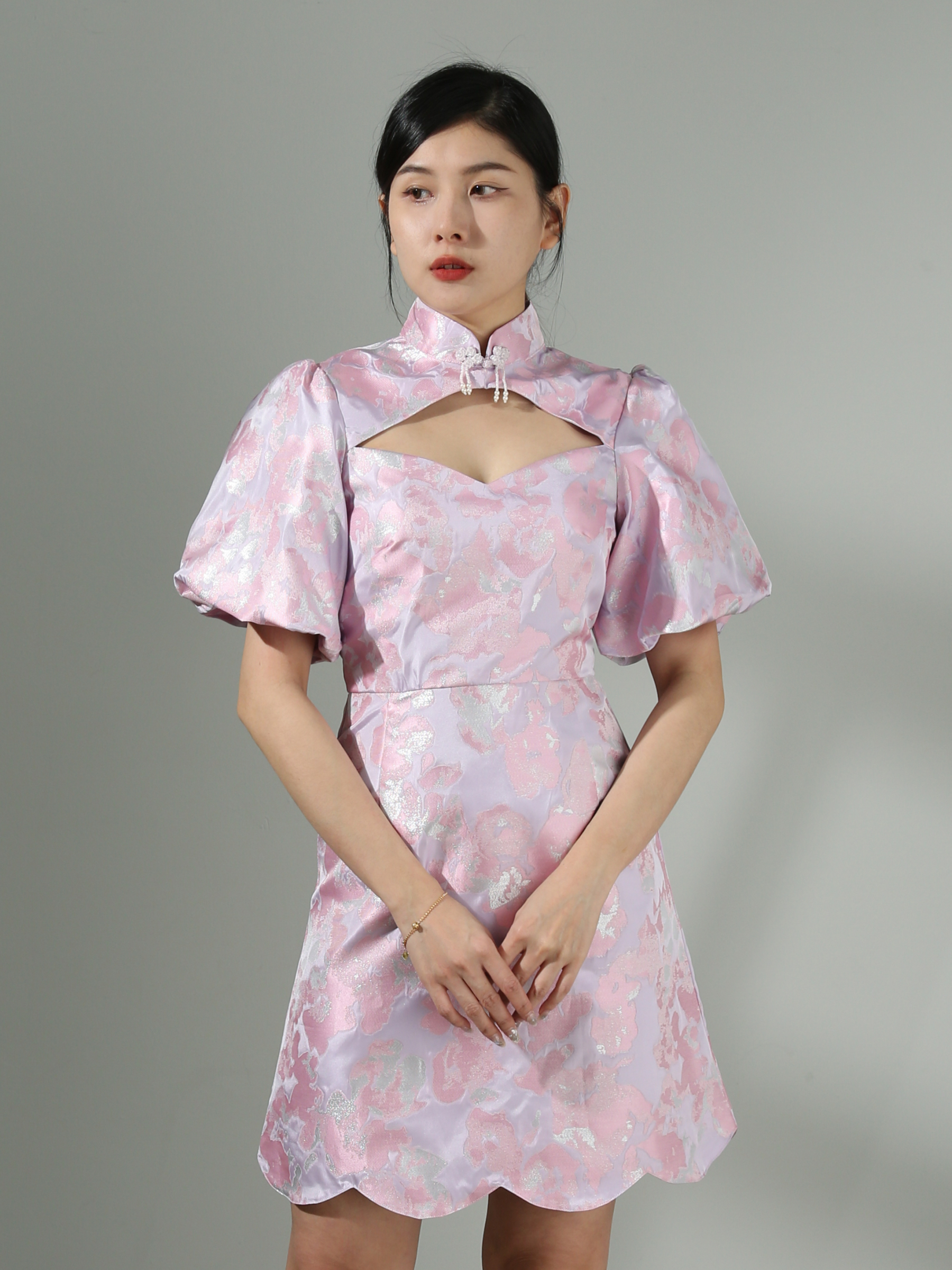 Puff Sleeve Front Hole Dress AC433