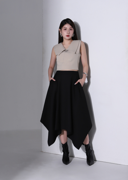 Chic Collar Sleeveless Top AC582