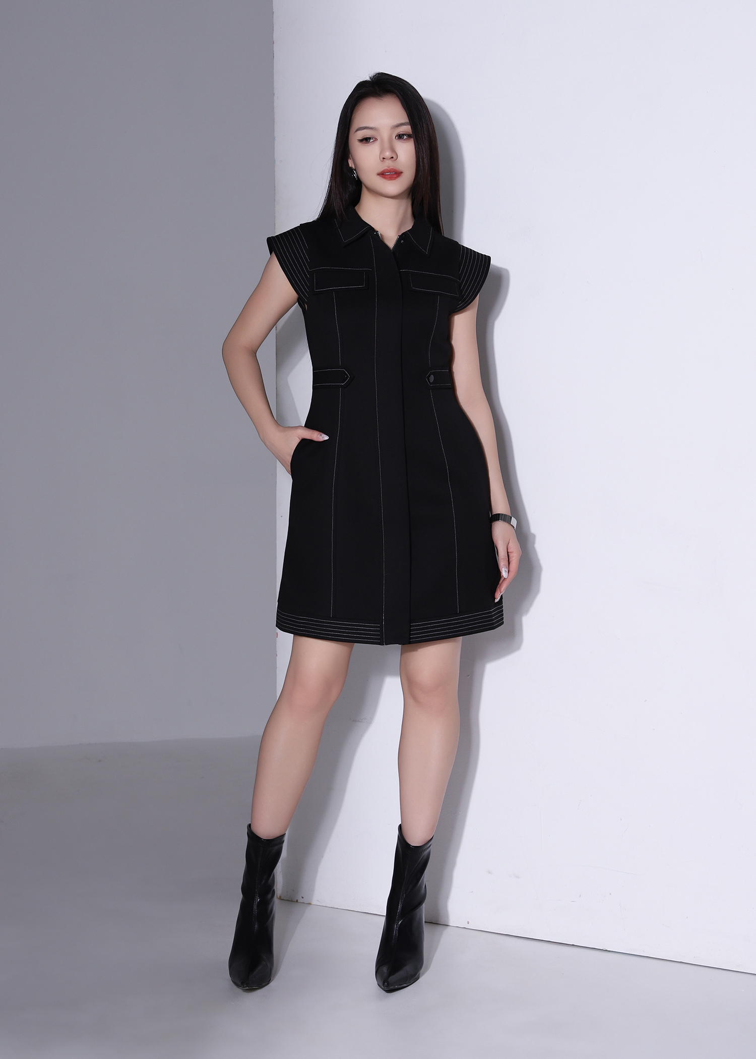 Side Pocket Sleeveless Denim Dress AC589