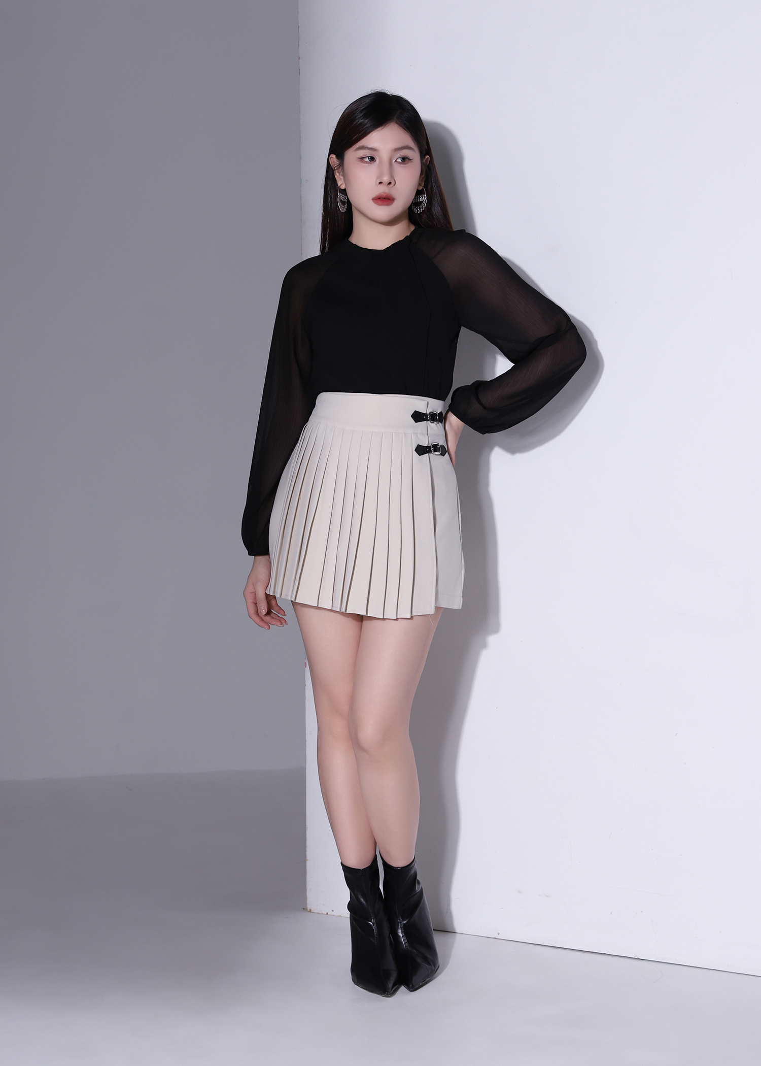 Sheer Tie Neck Long Sleeve Blouse AC590