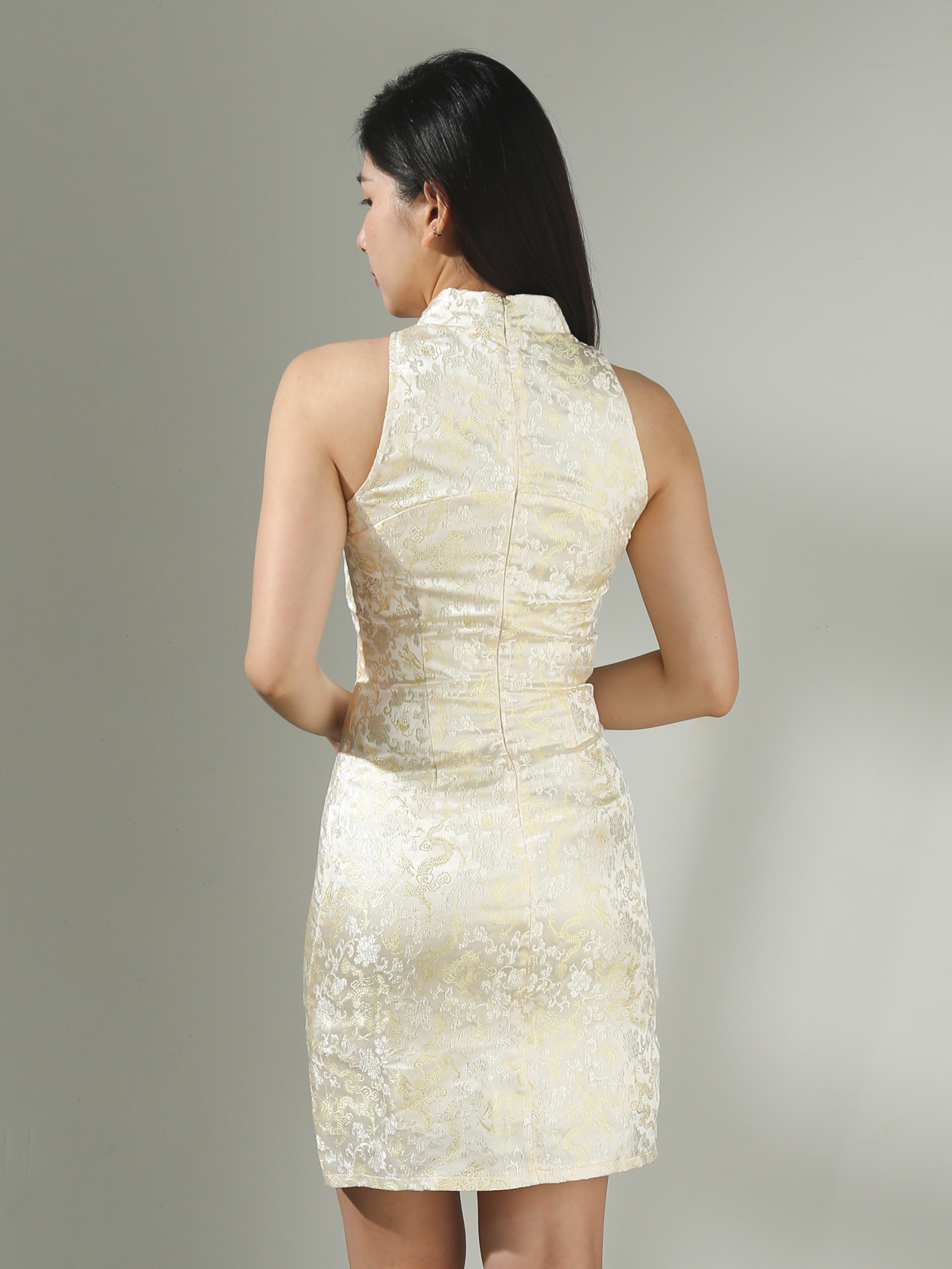 Cheongsam Sleeveless Front Hole Dress AC704 (SPO)