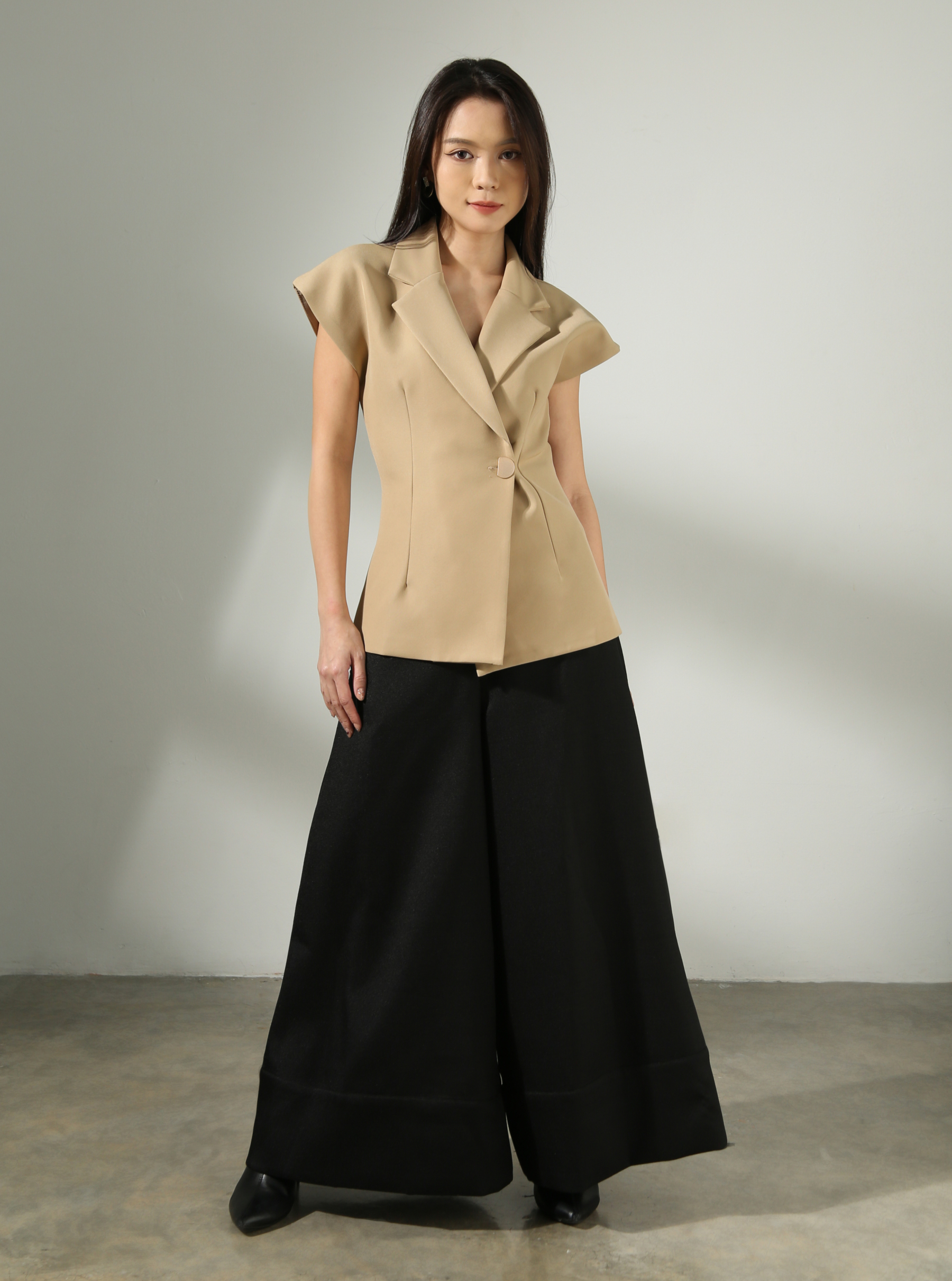 Sleeveless Collar Outerwear AC750