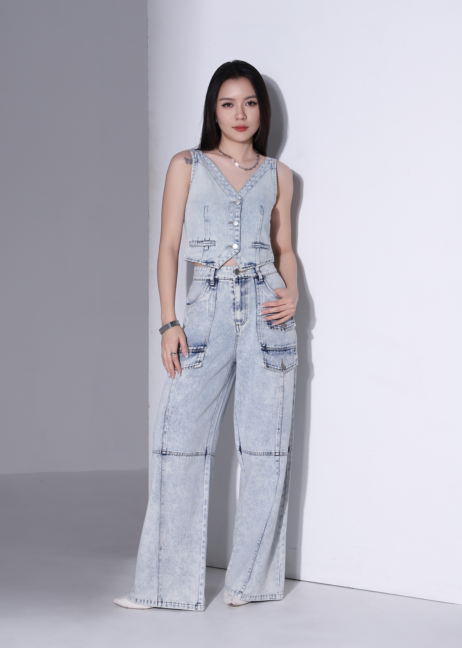 Denim Front Button Cropped Top AC879