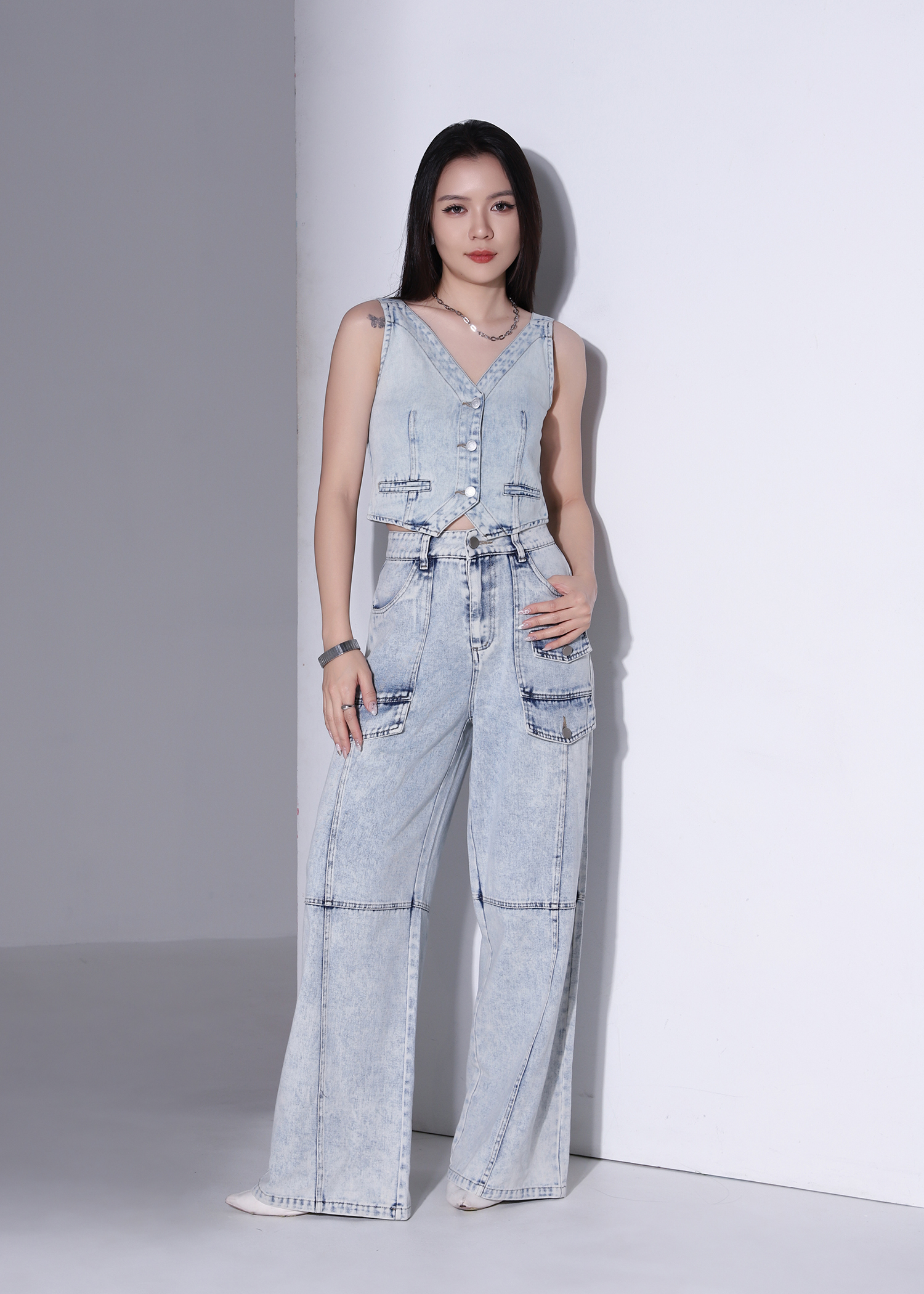Denim Front Button Cropped Top AC879