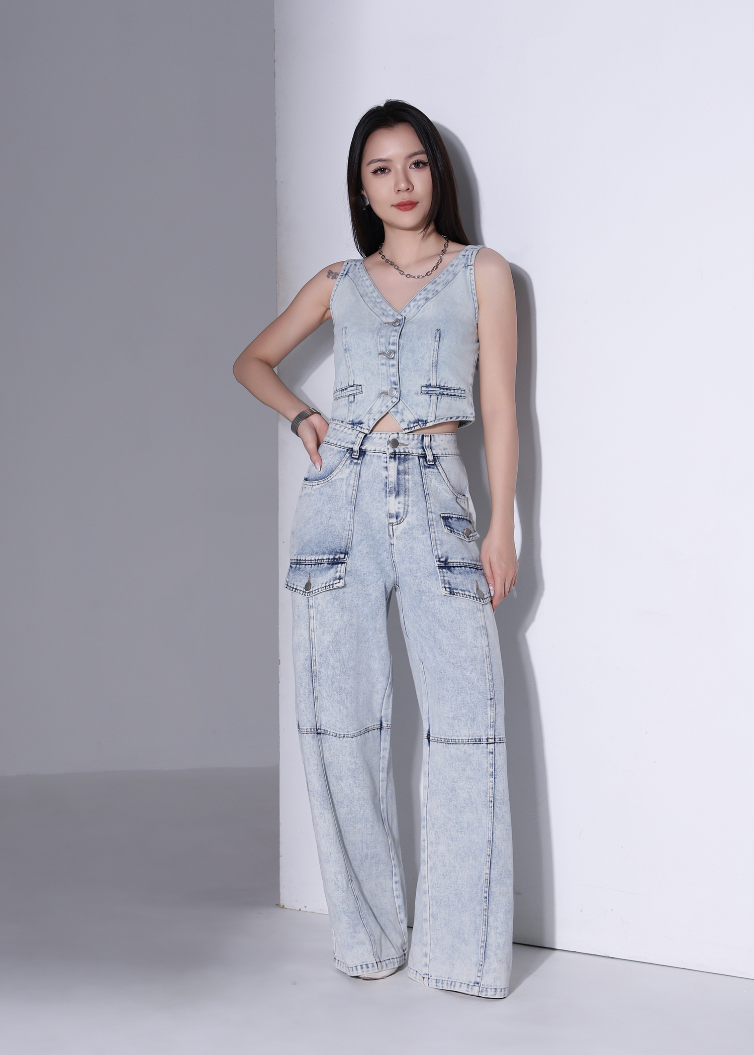 Denim Front Button Cropped Top AC879