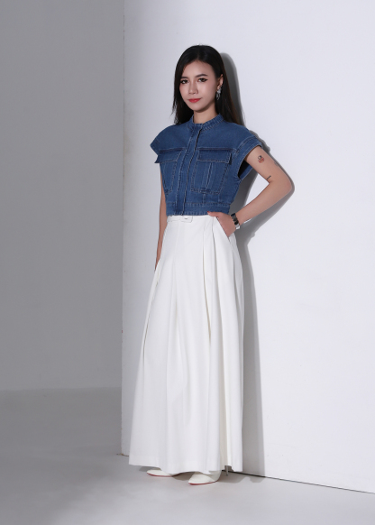 Denim Sleeveless Hidden Zip Top AC882