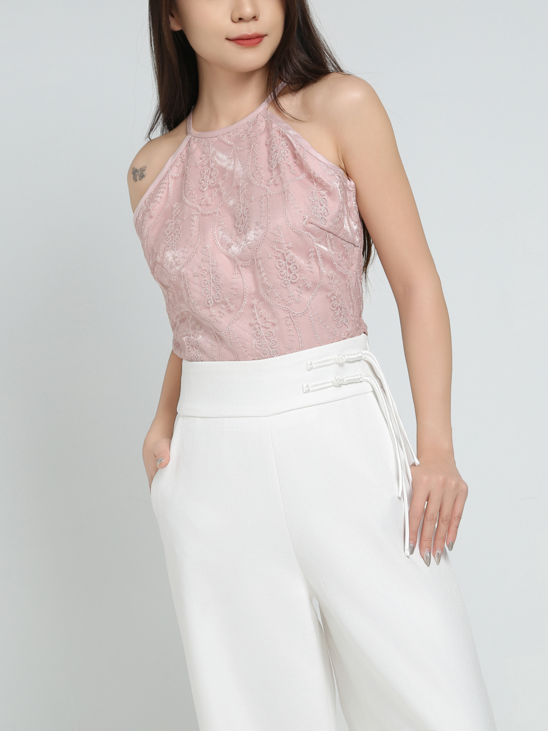 Sleeveless Top AC907