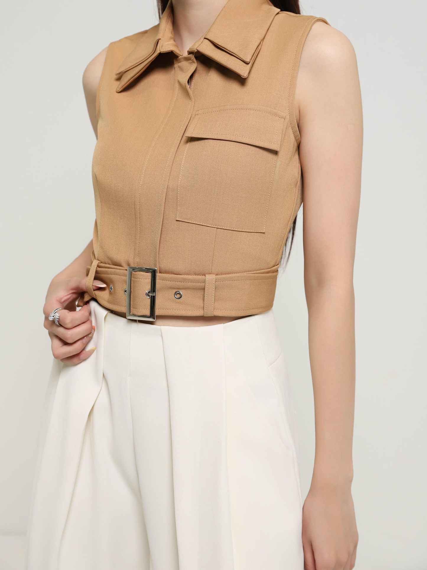 Sleeveless With Belt Top AC912