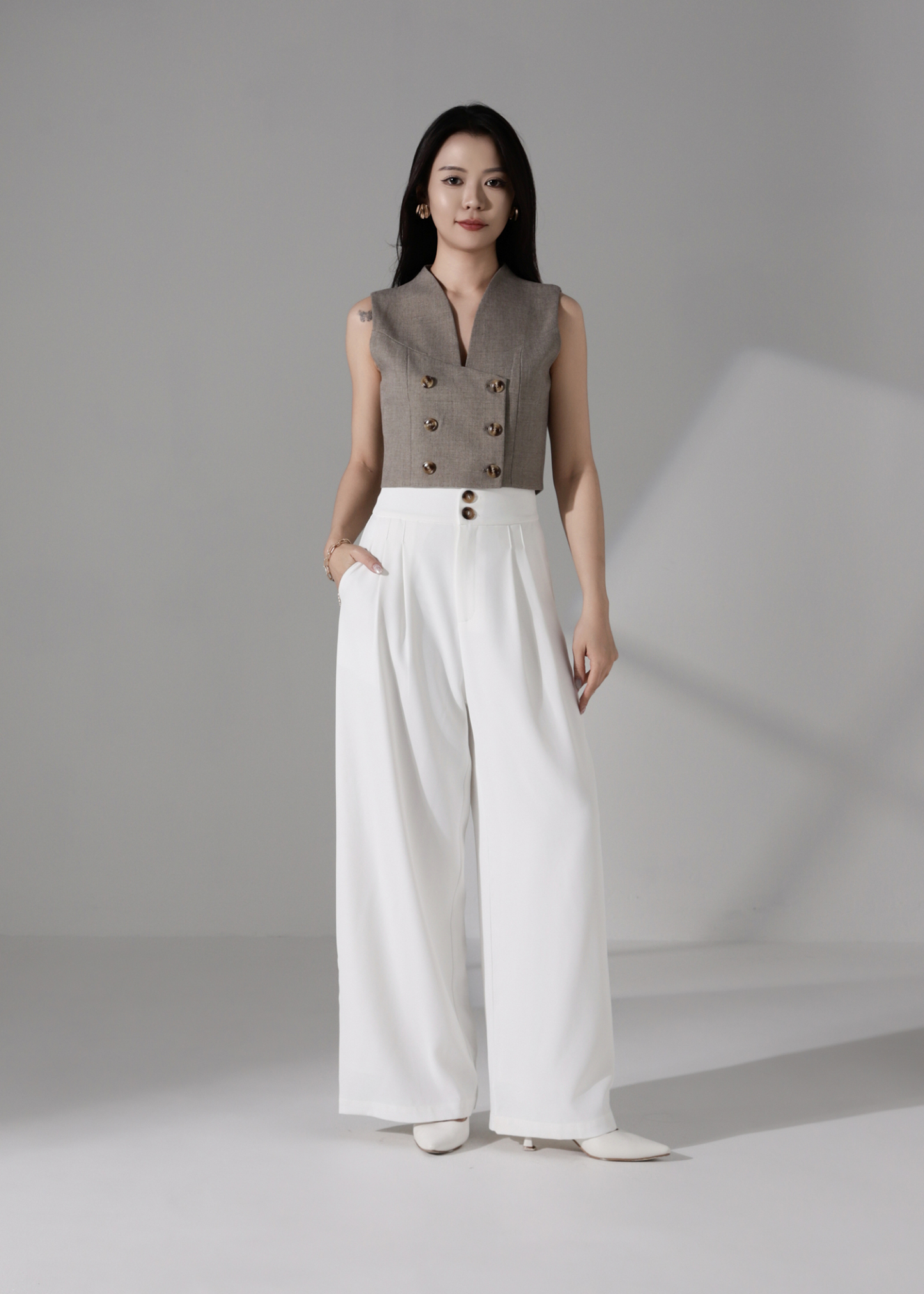 One-Shoulder Button Crop Top AC941