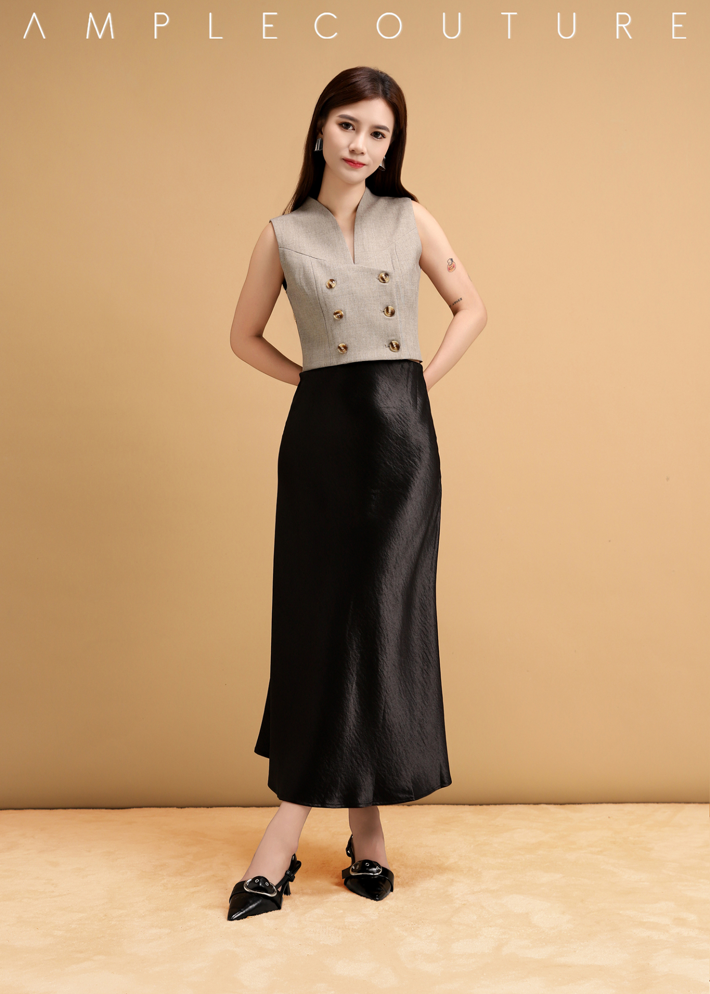 One-Shoulder Button Crop Top AC941