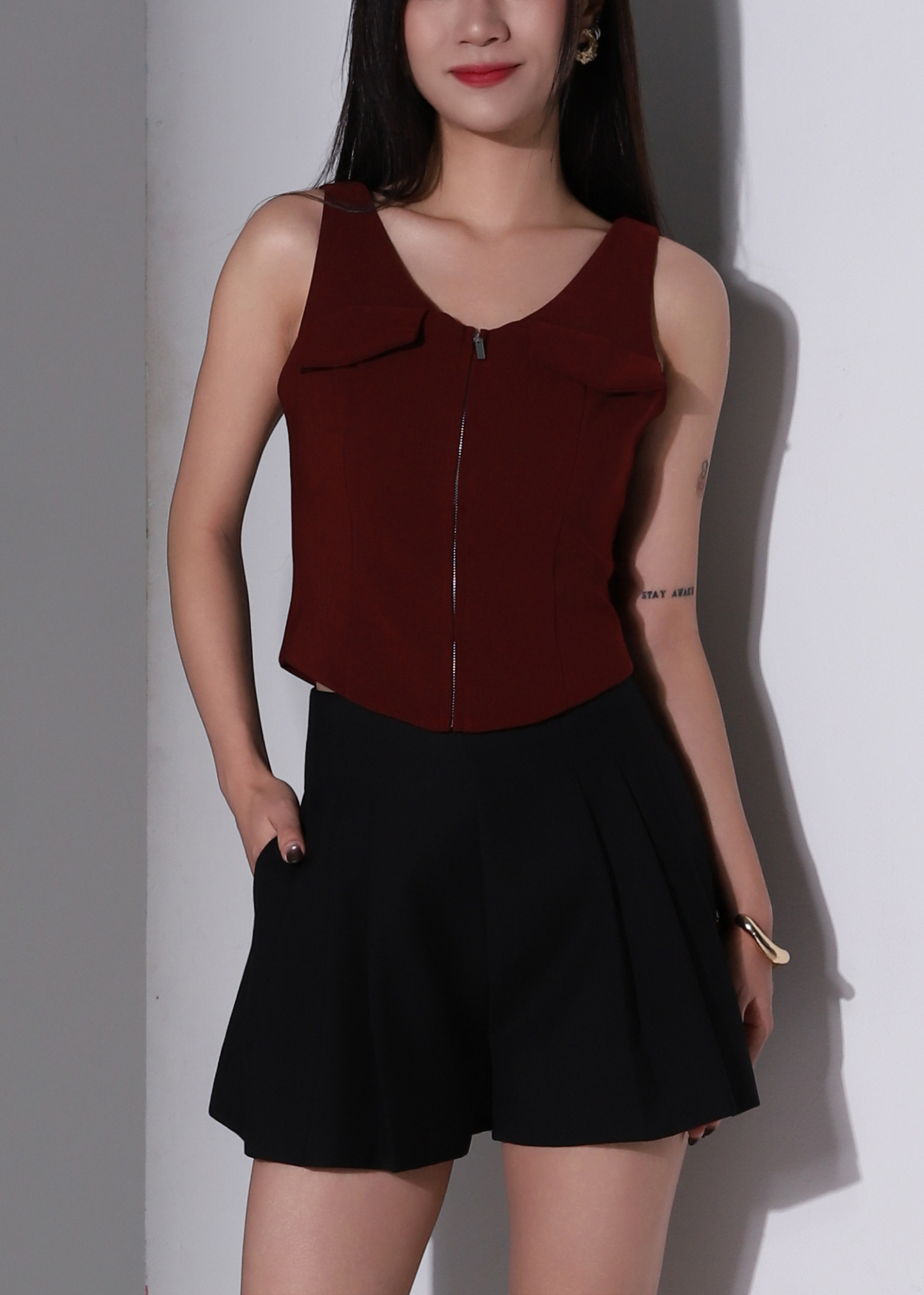 Sleeveless Front Zip Top AC954