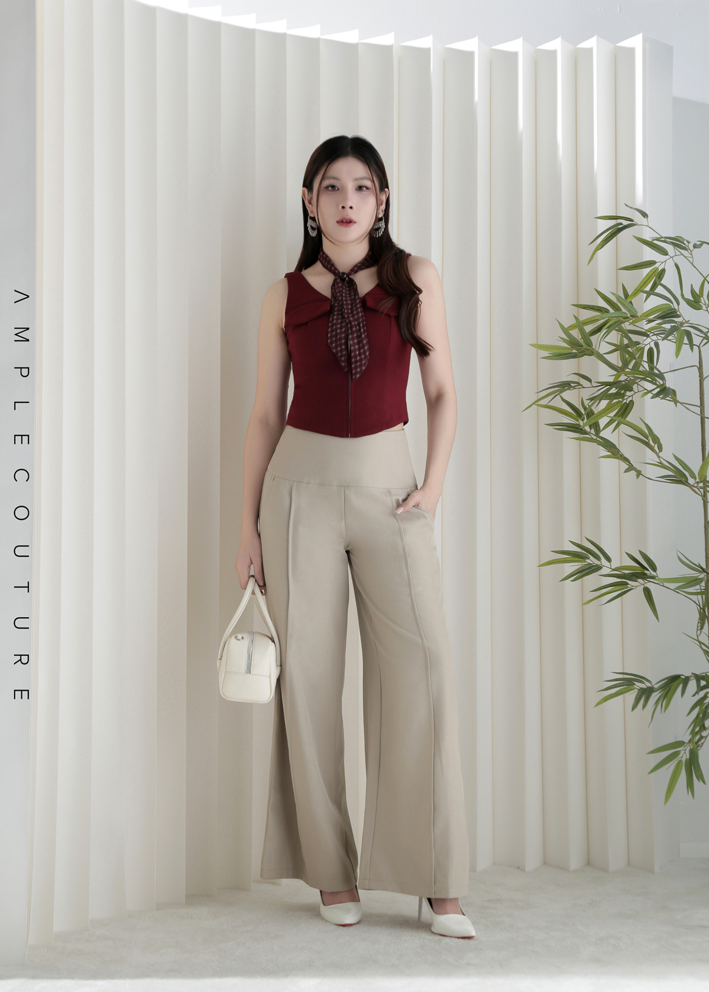 Sleeveless Front Zip Top AC954