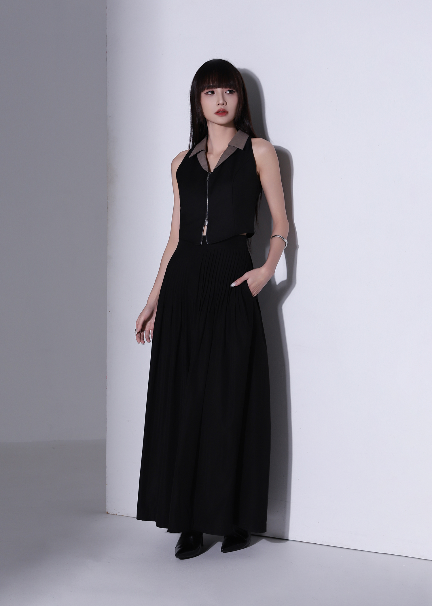 Fake Two Piece Collar Front Zip Top AC959