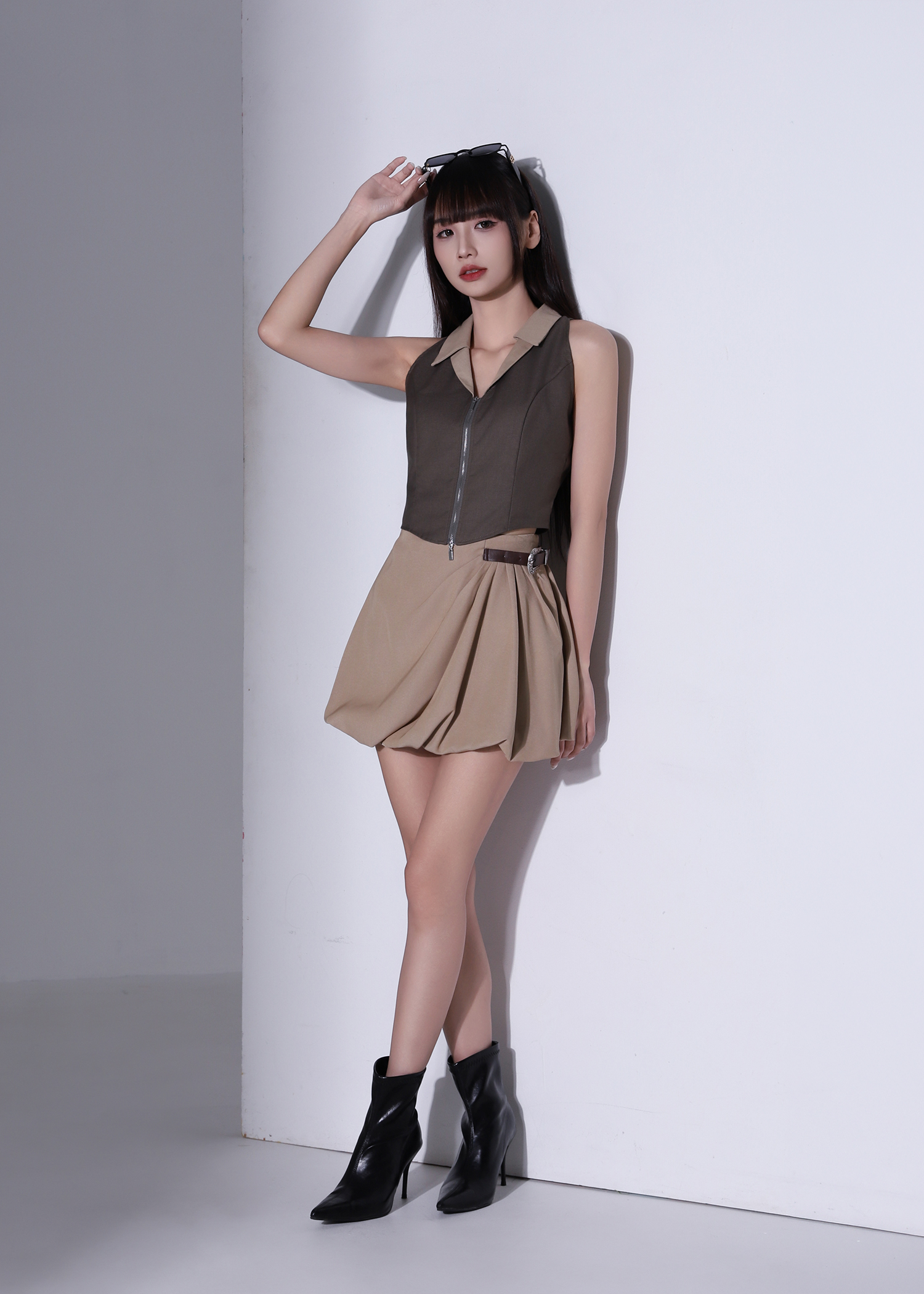 Fake Two Piece Collar Front Zip Top AC959