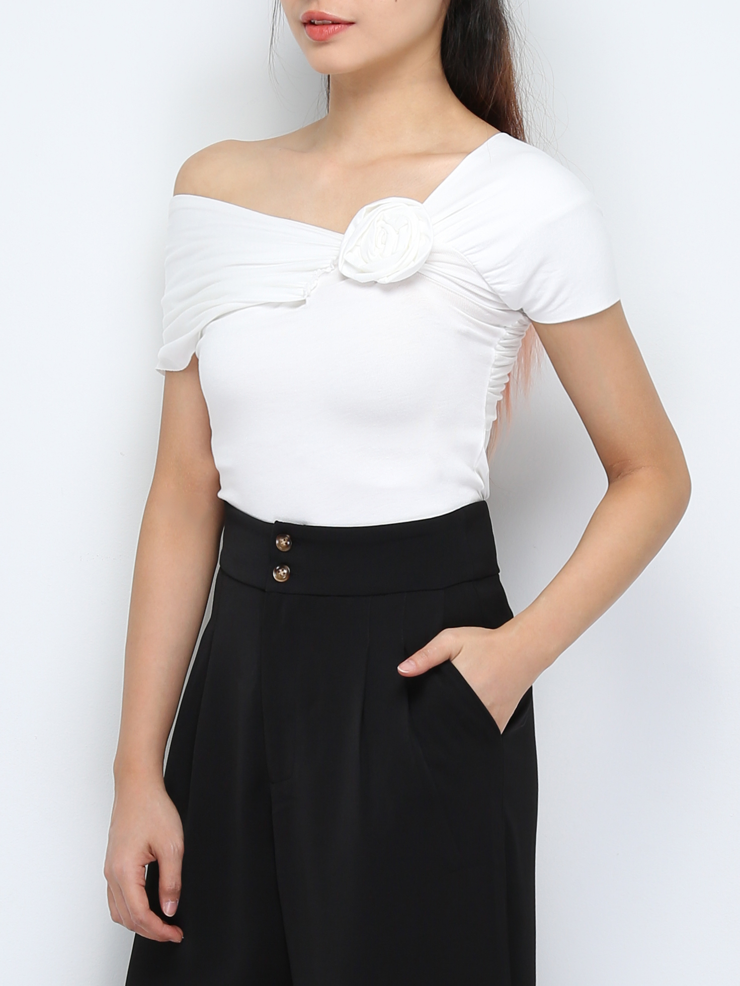 Sloping With Decorative Flower Top 31360