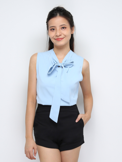 Sleeveless Back Tie Up Top 31347