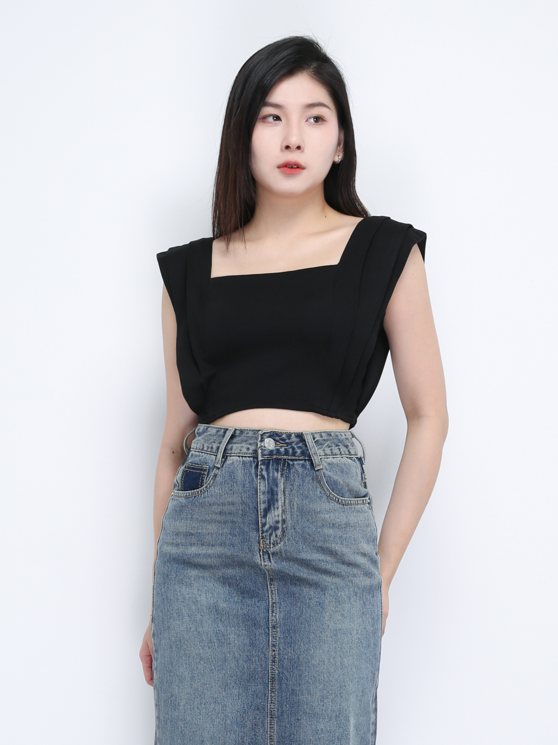 Sleeveless Top 35822