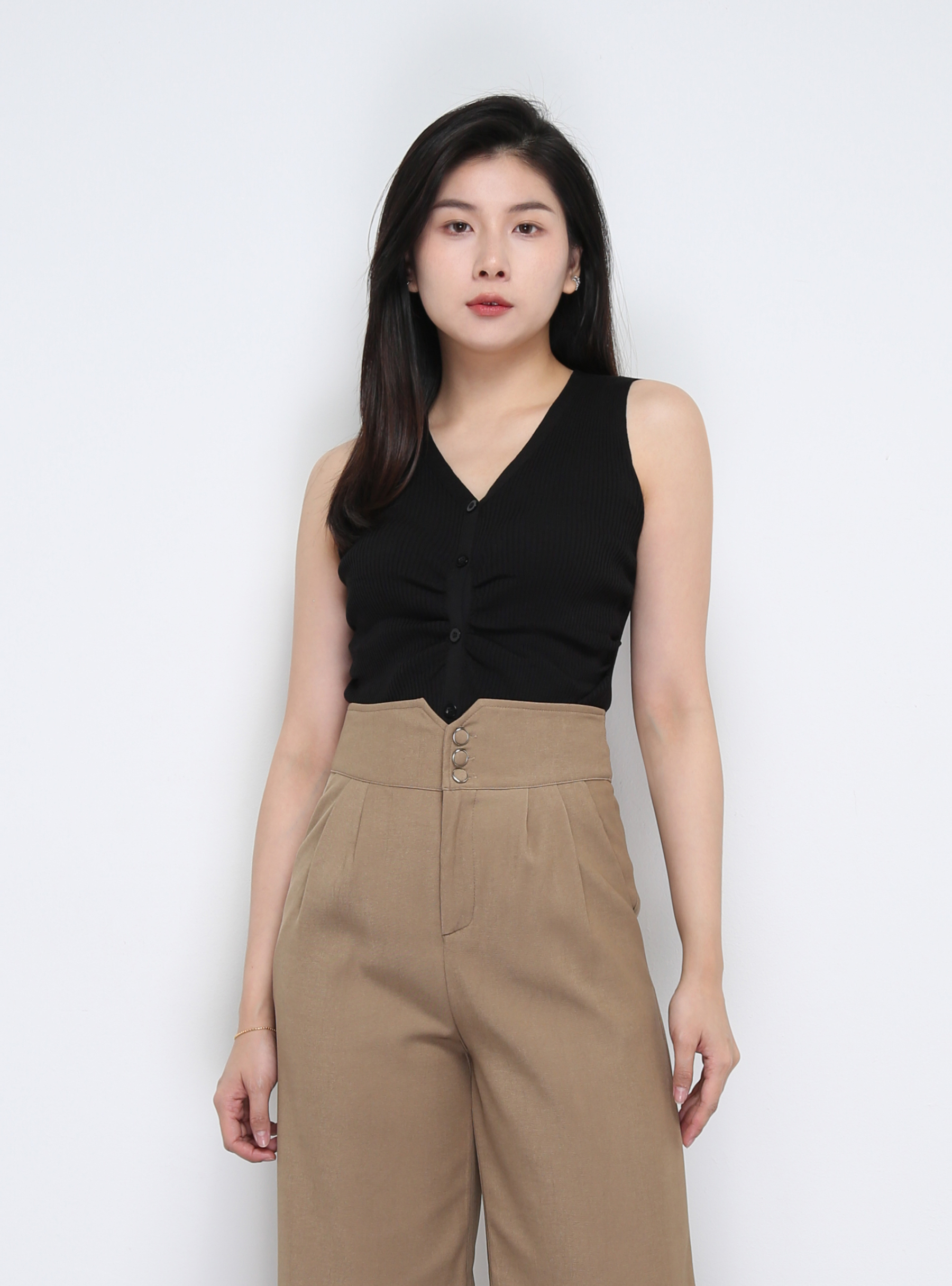 Sleeveless With Split Top 35416