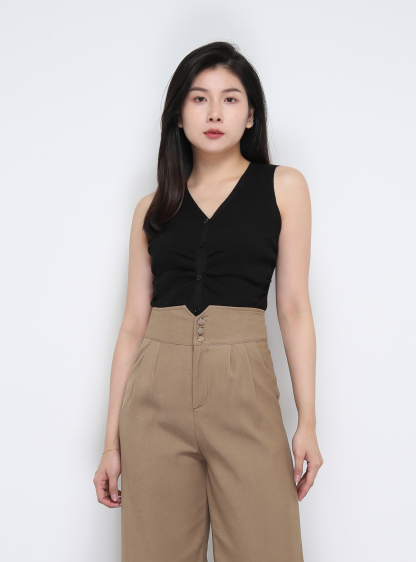 Sleeveless With Split Top 35416