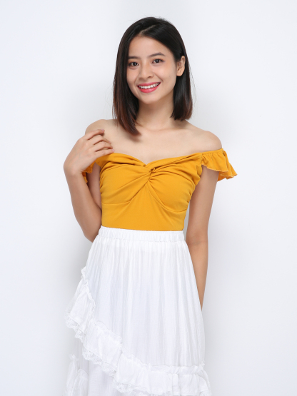 Sleeveless Twist Top 35578