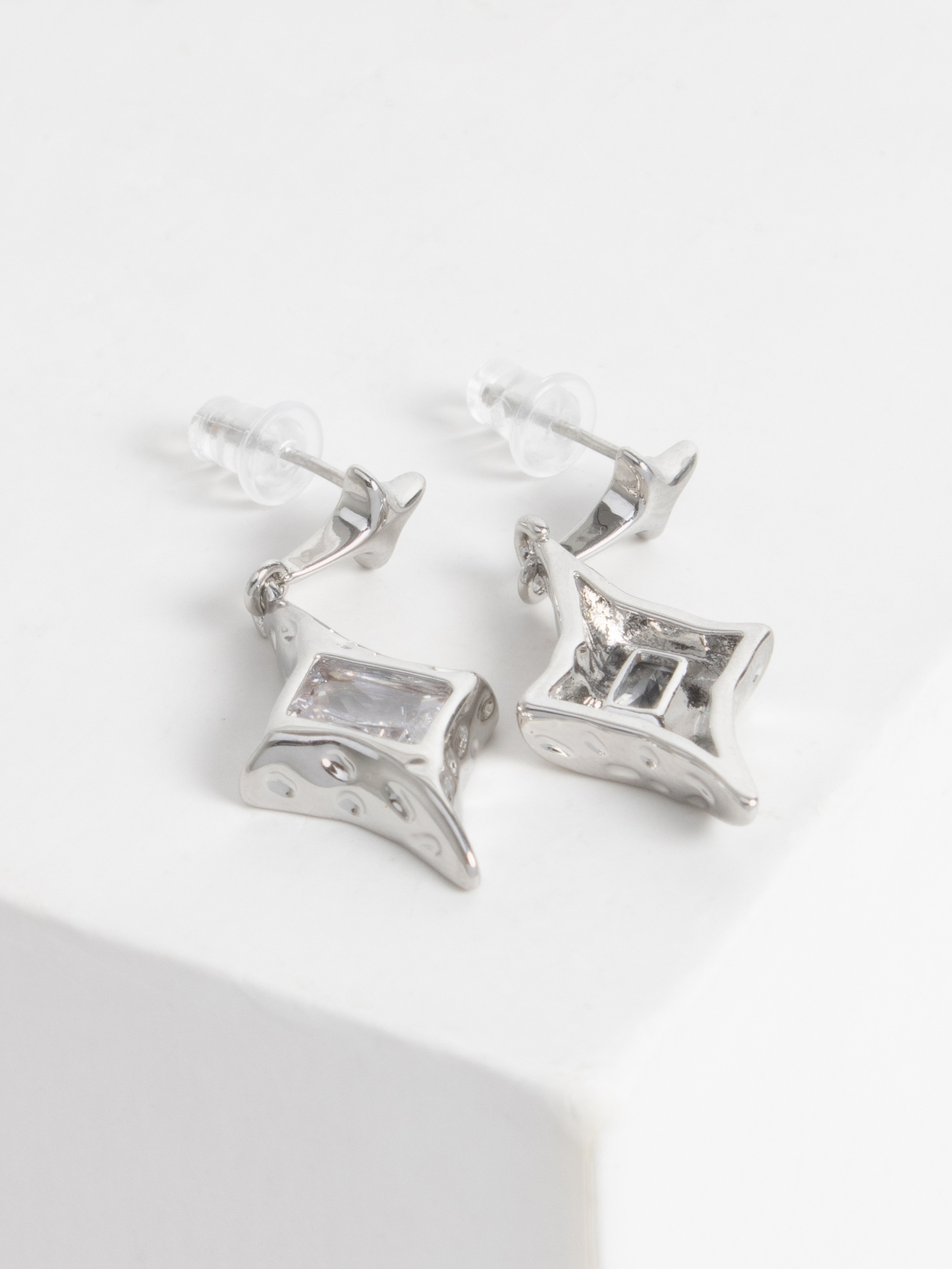 EARRING EA3669