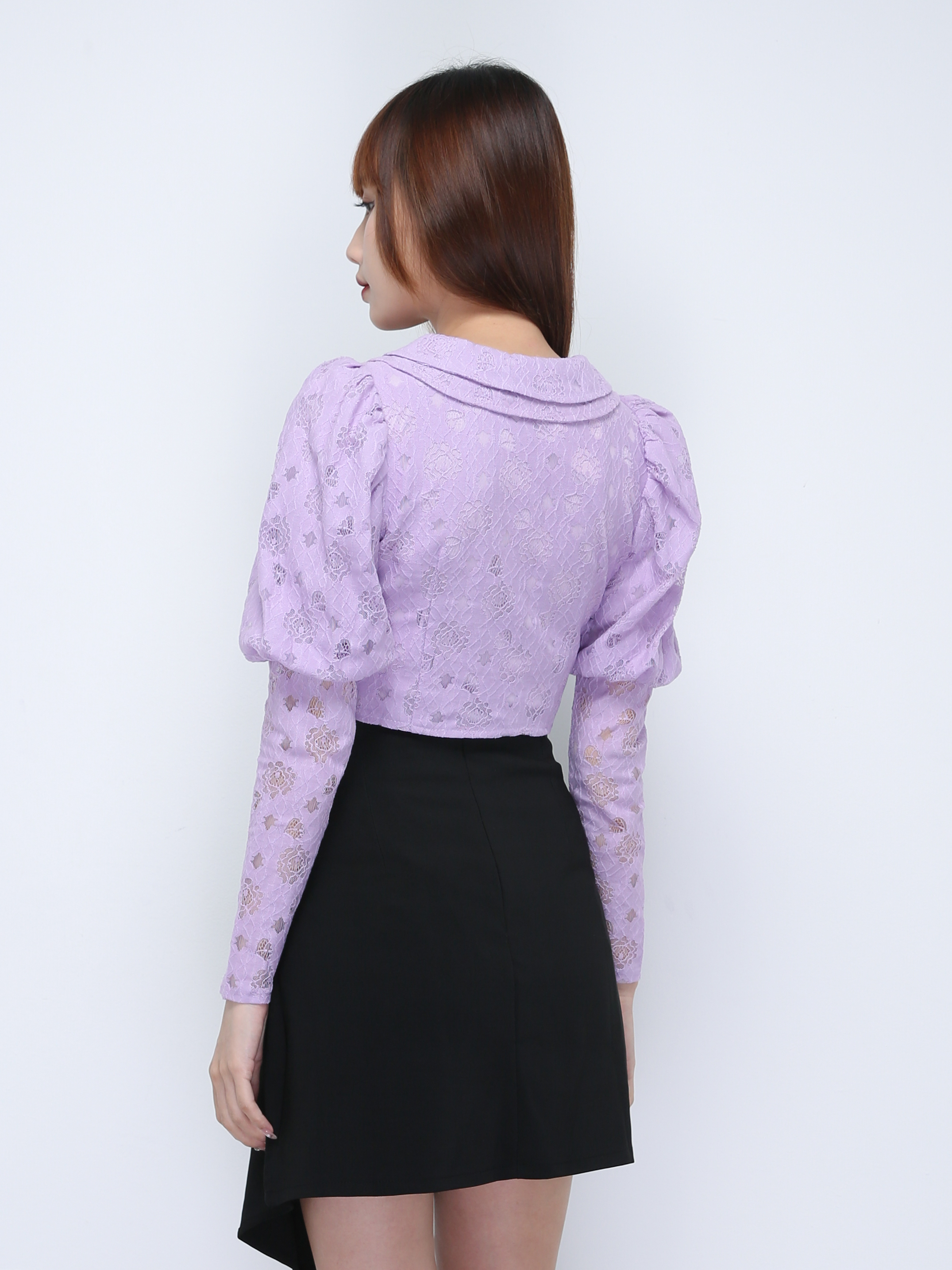 Lace Collar Front Zip Long Sleeve Top 21808