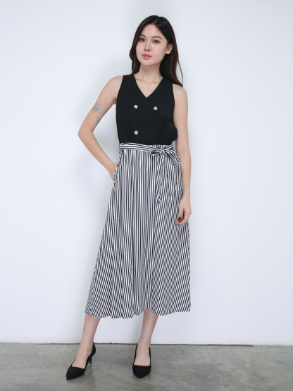 Sleeveless With Stripe Button Dress 21618