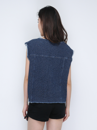 Sleeveless Ripped Front Button Top 21623