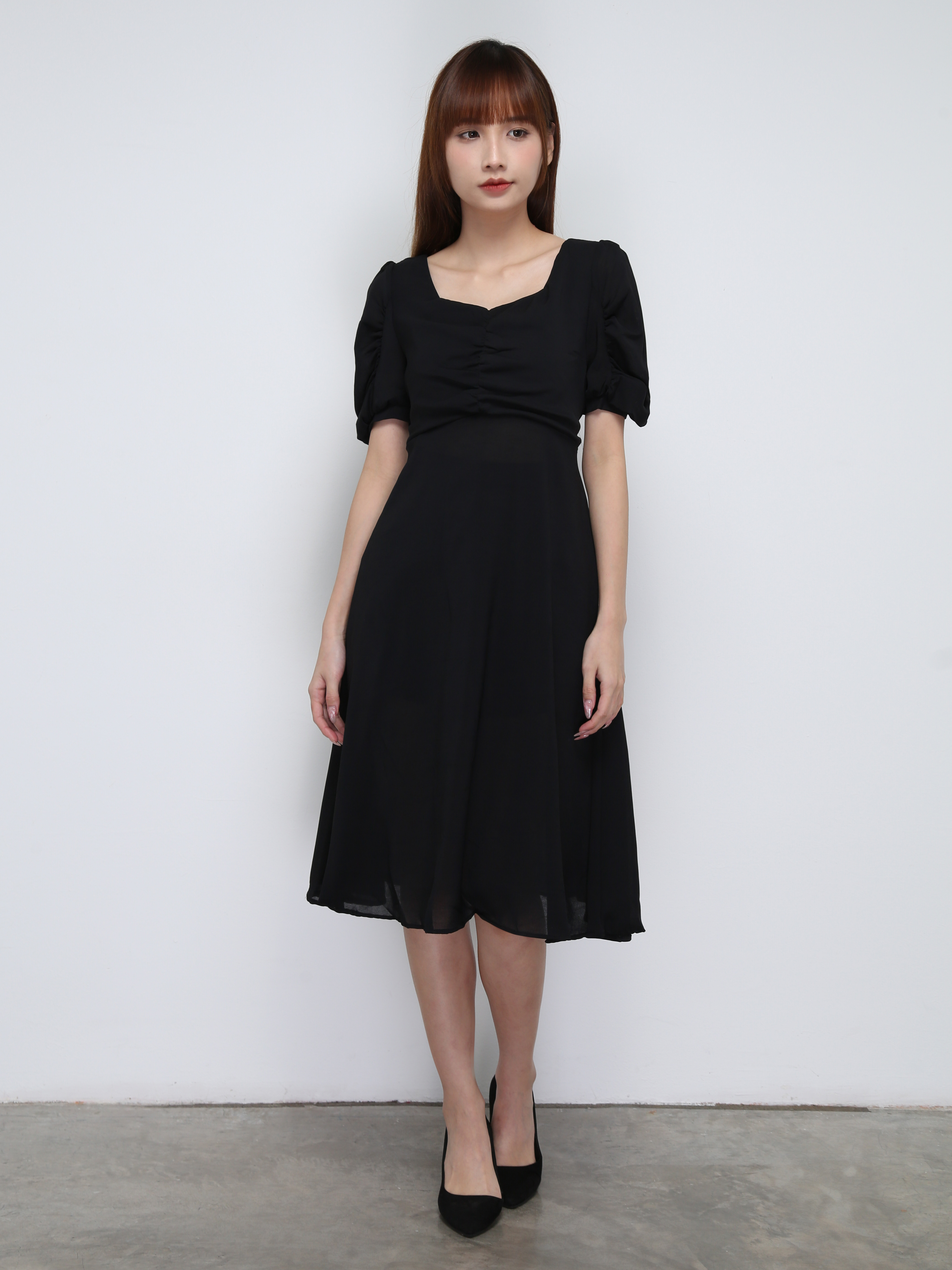 Sweetheart Neckline Pleated Dress 21328