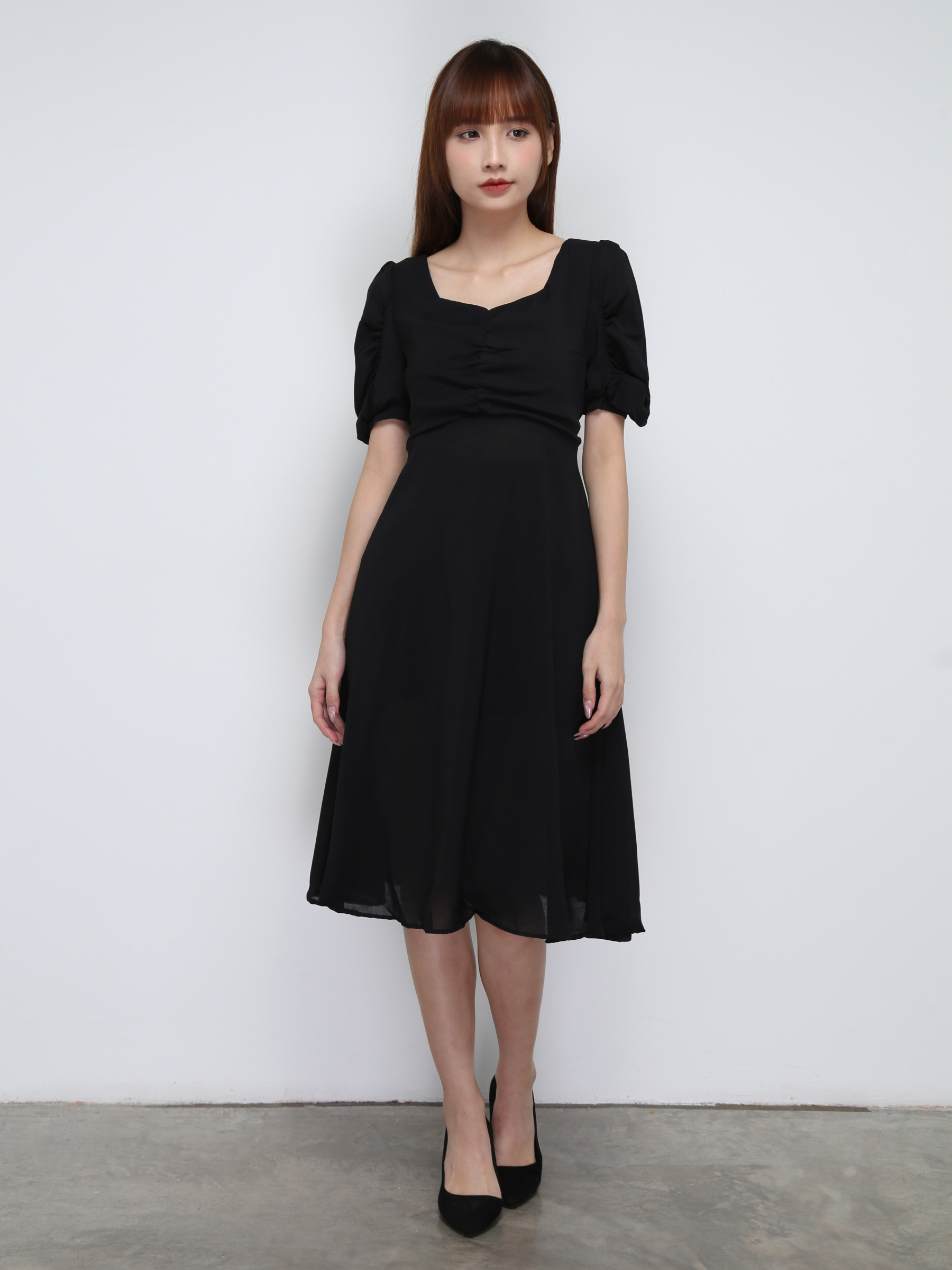 Sweetheart Neckline Pleated Dress 21328