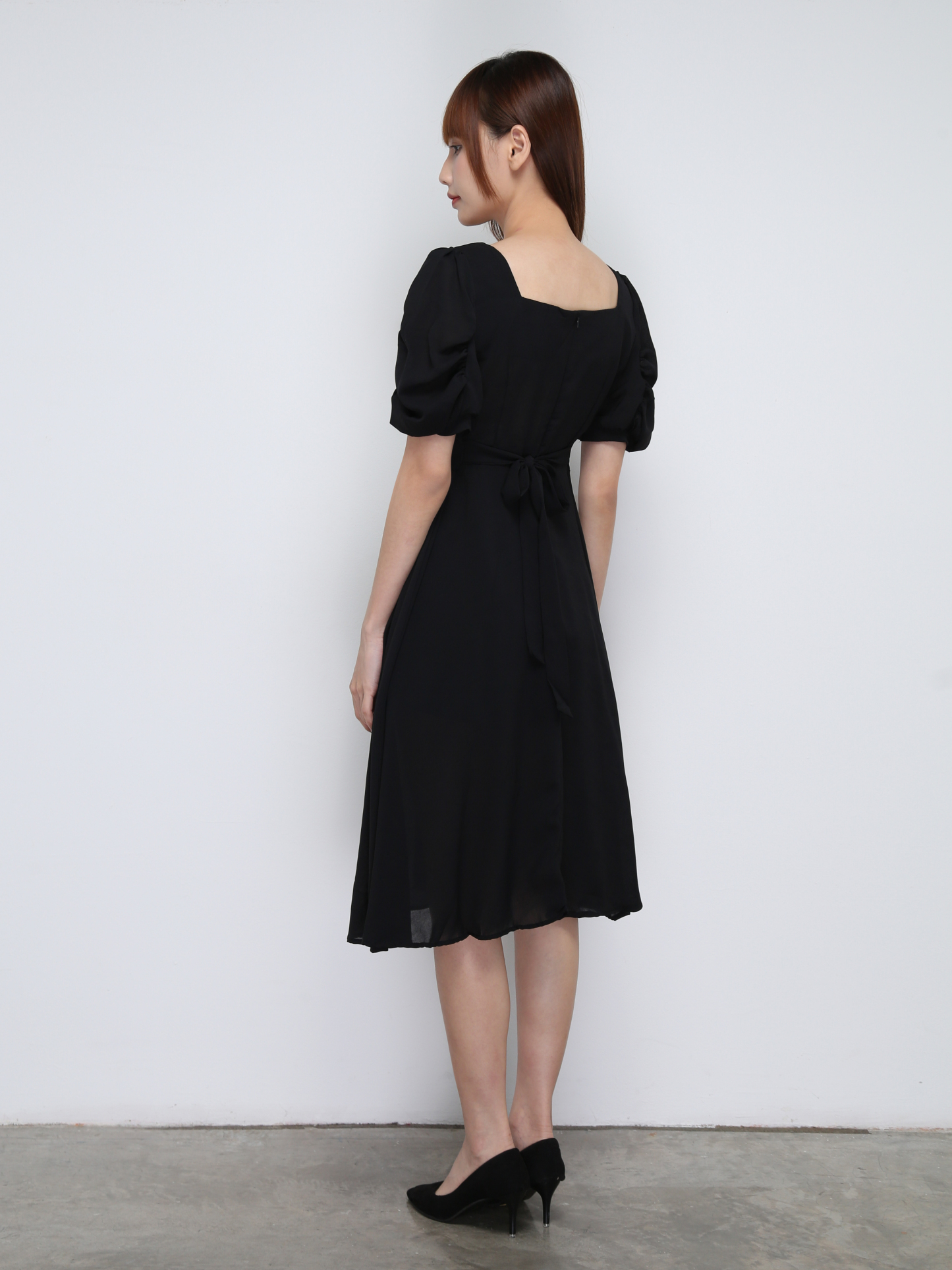 Sweetheart Neckline Pleated Dress 21328