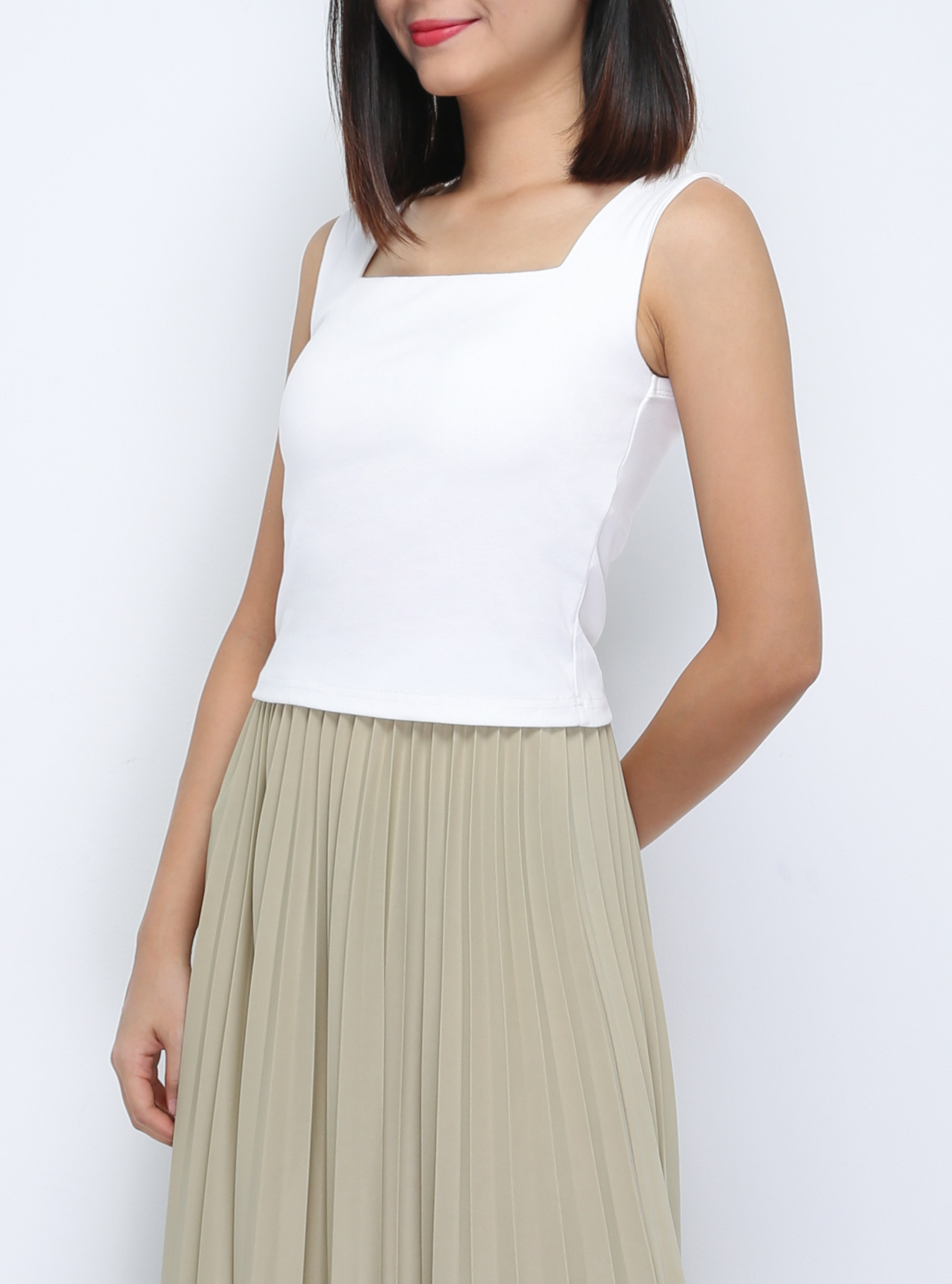 Sleeveless Top DJ025