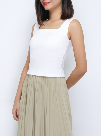 Sleeveless Top DJ025