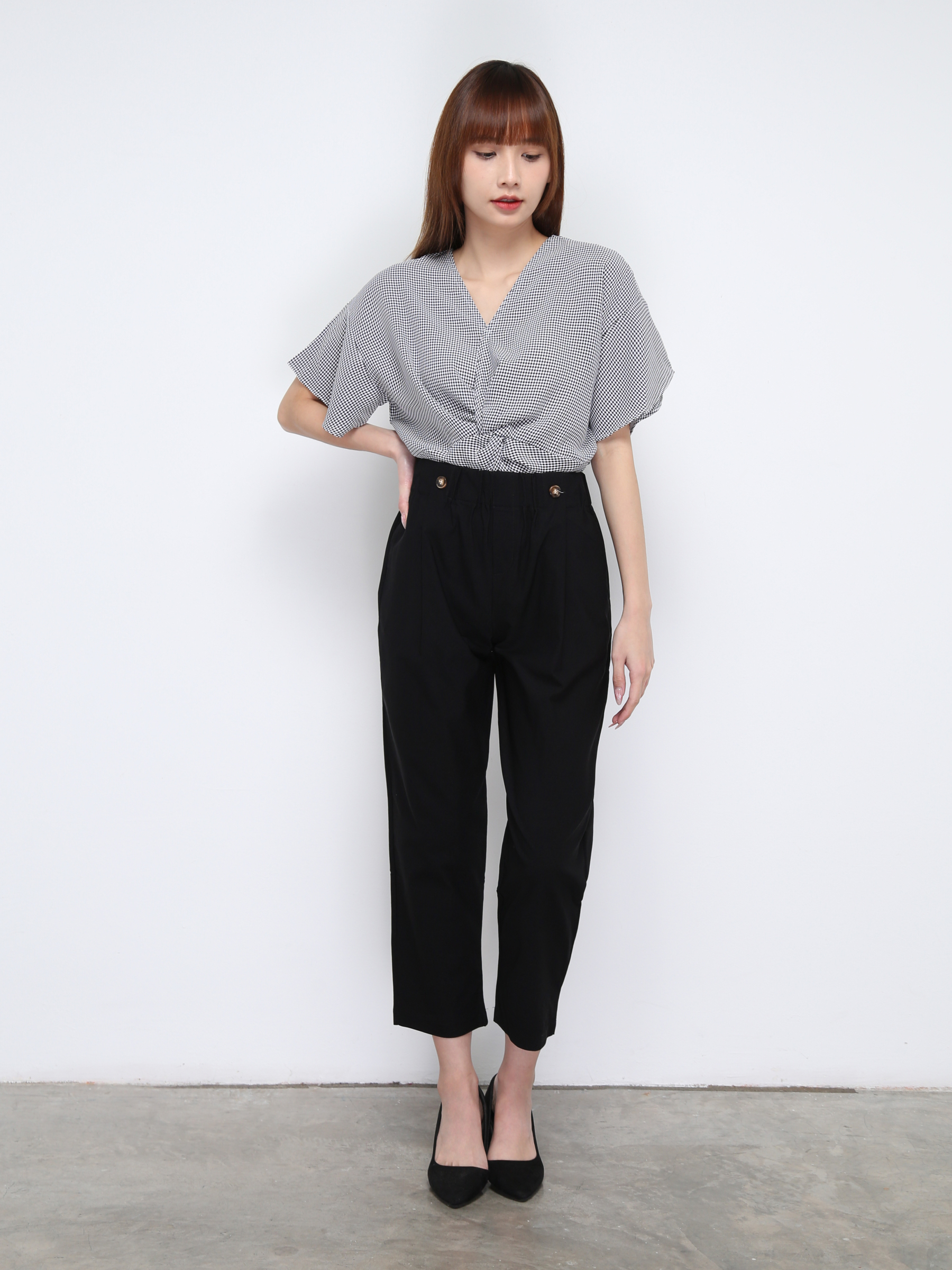 V Neck Twist Top 21213