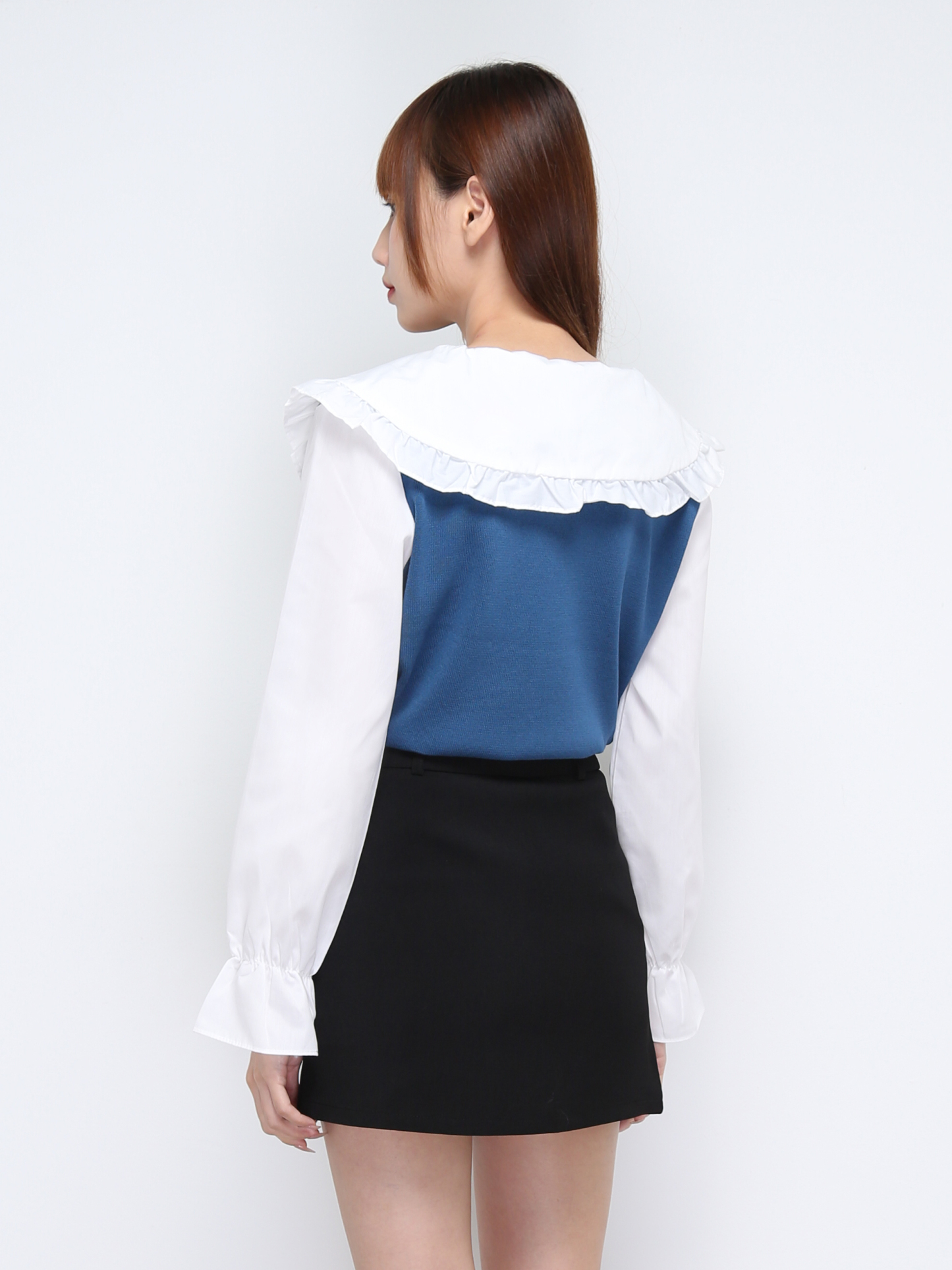 Two Tone Collar With Long Sleeve Top 21256