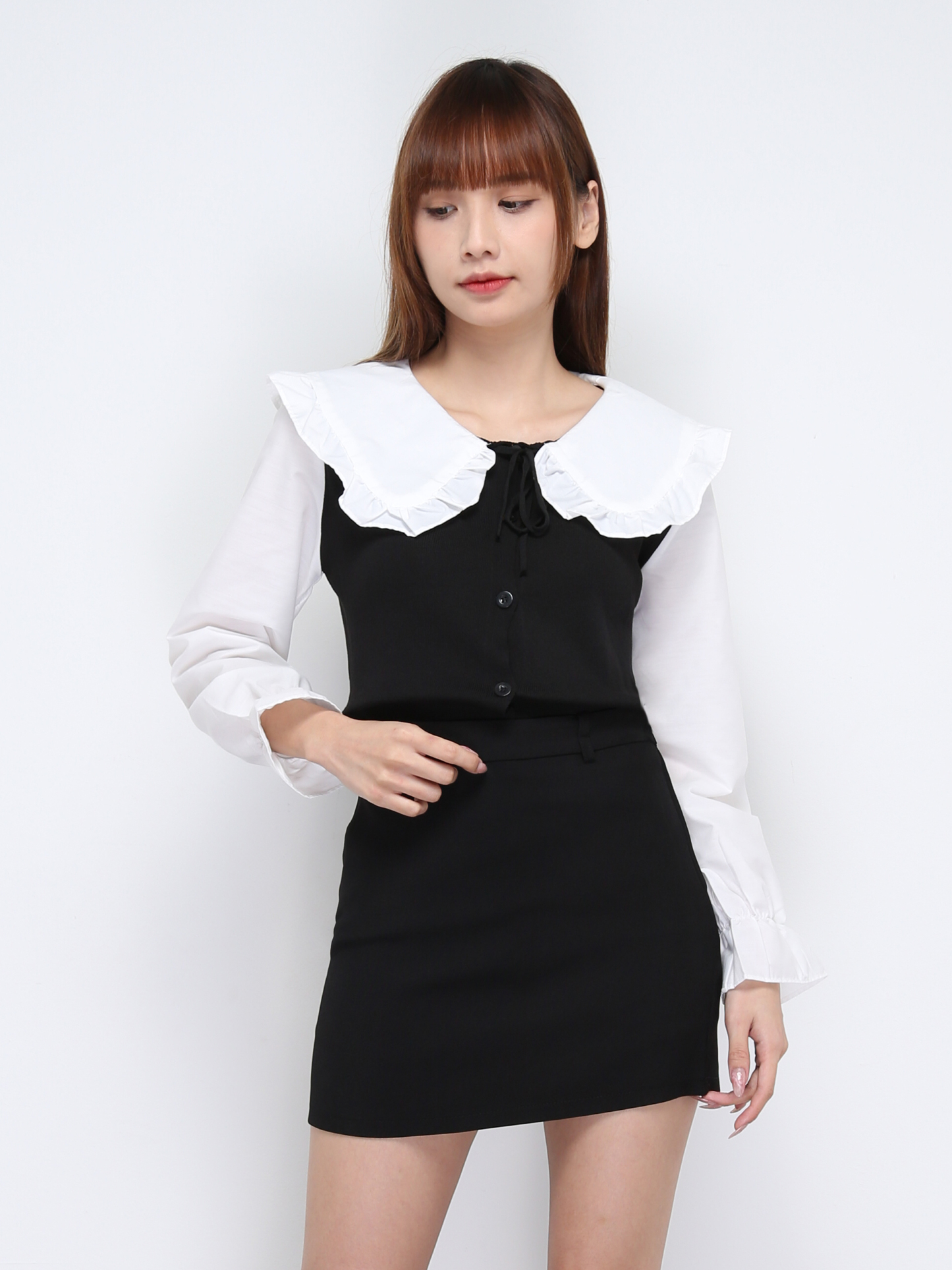 Two Tone Collar With Long Sleeve Top 21256