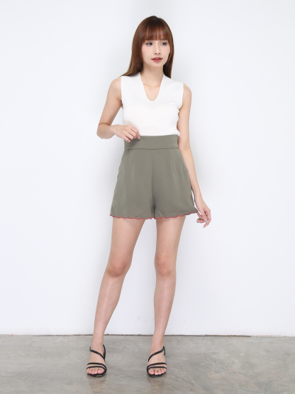 High Waist Side Pocket Short Pant 20288