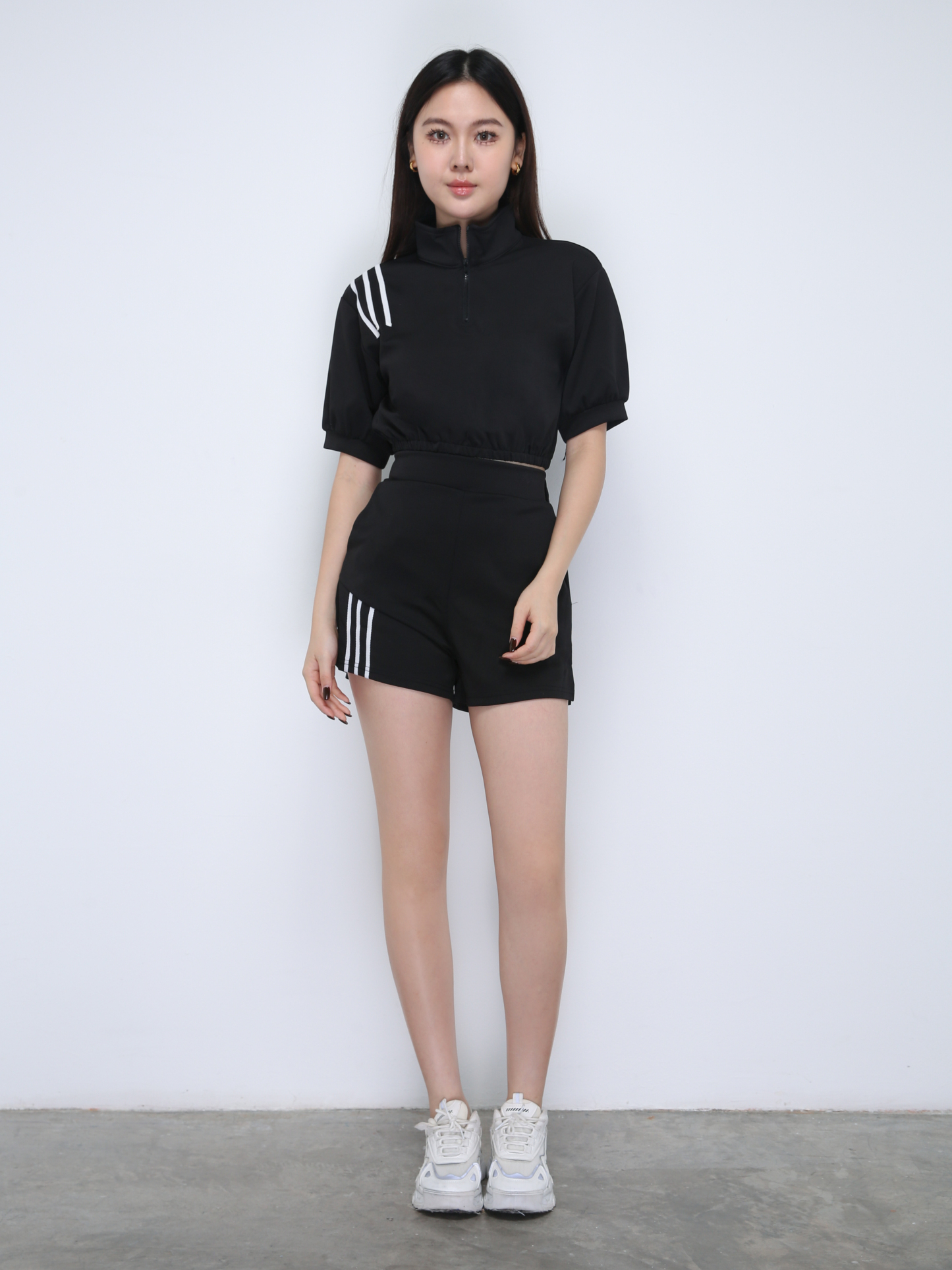 Sport Wear Front Zip With Turtle Neck Set 21813