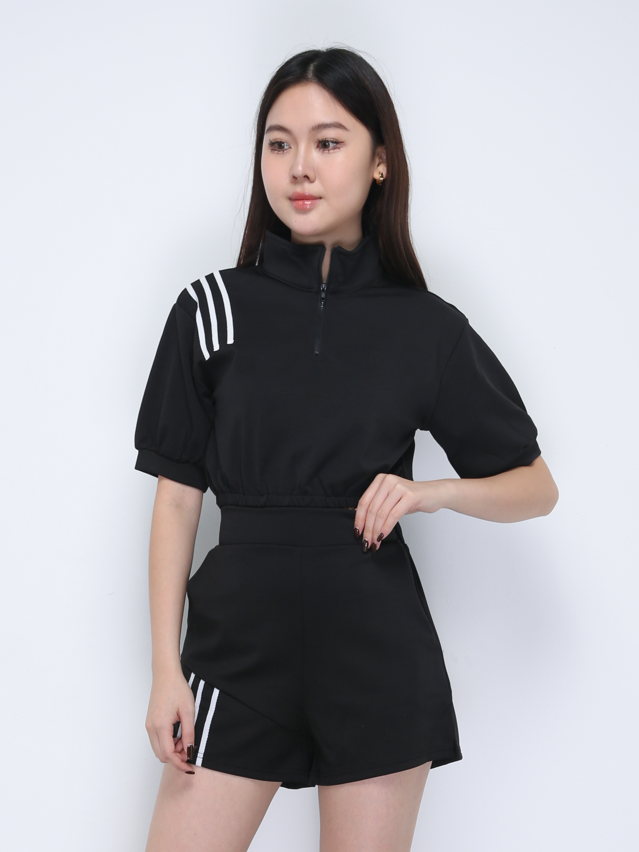 Sport Wear Front Zip With Turtle Neck Set 21813