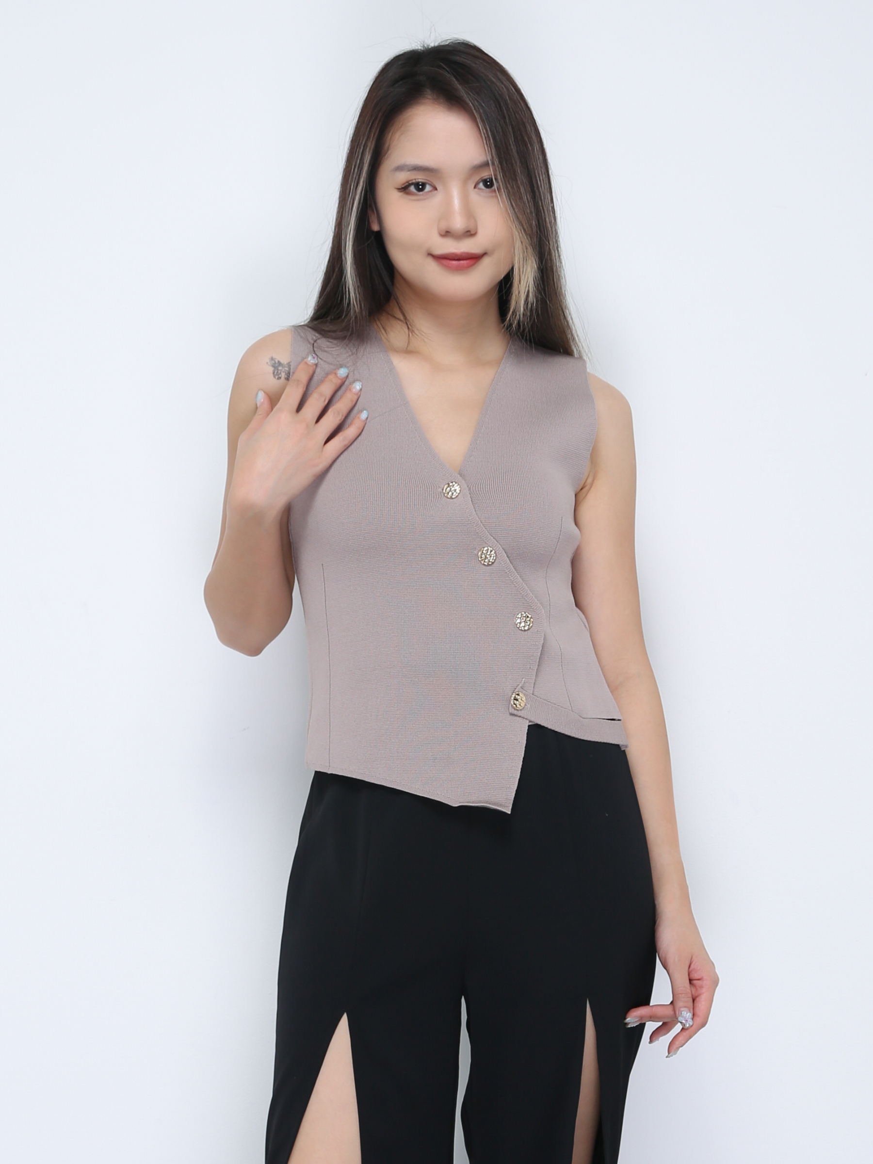 Knitted Sleeveless V Neck Front Button Top 36333