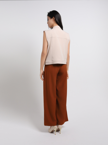 Sleeveless Front Pocket Top 44183