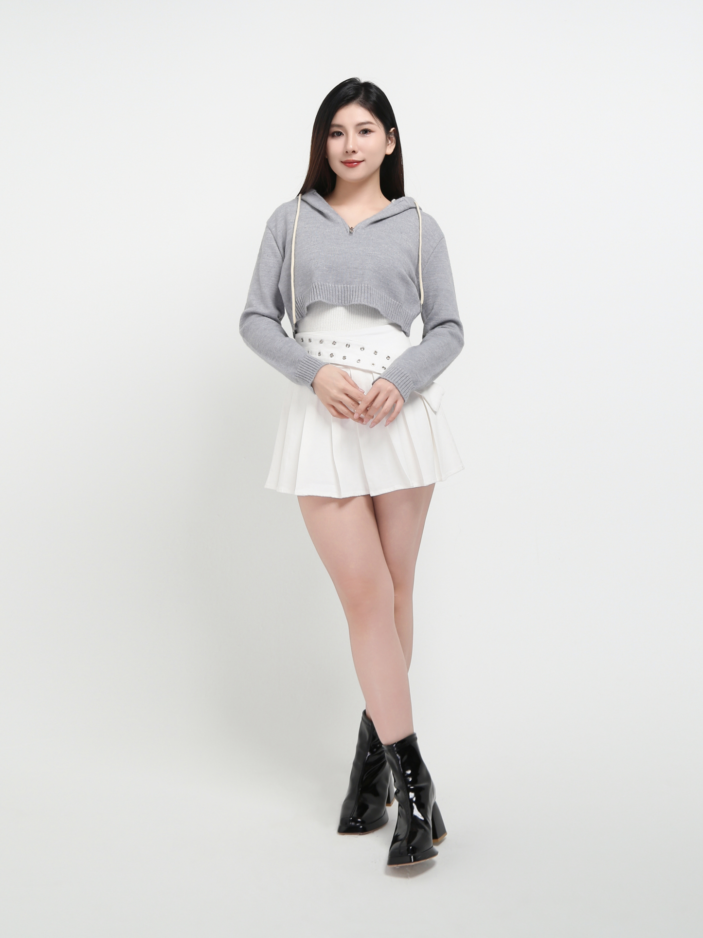 With Cap Front Zip Top Set 45152