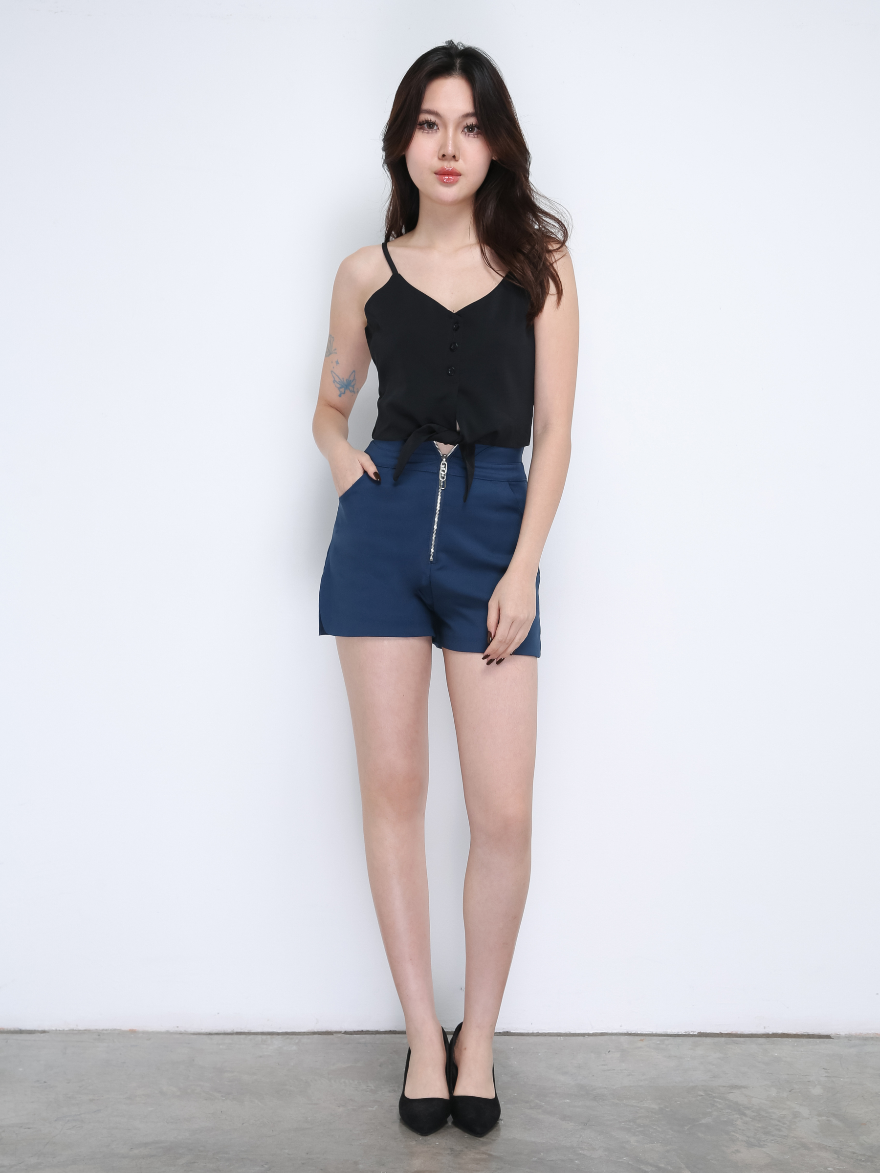 V Neck Strap With Front Tie Up Top 21354