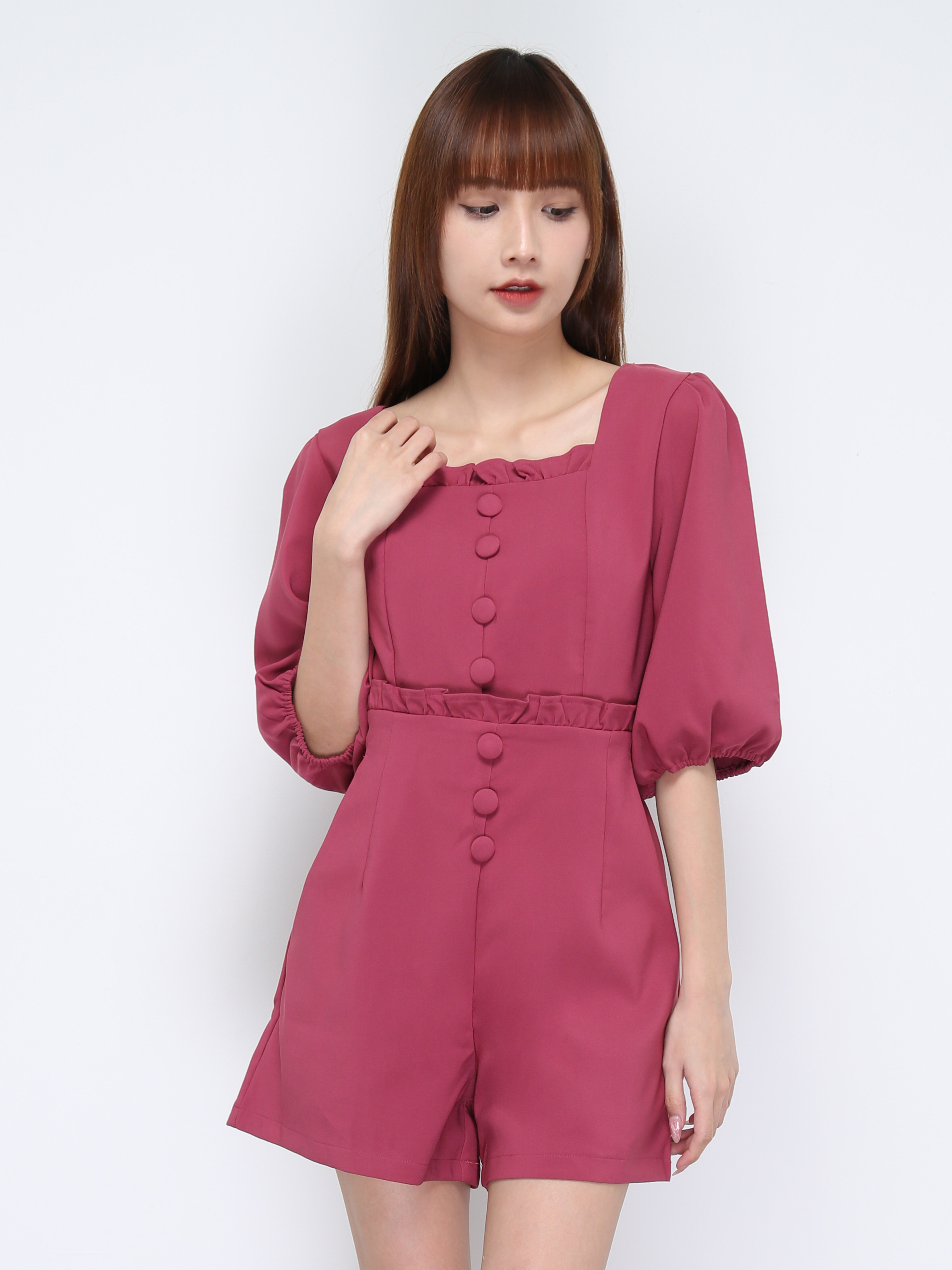 Square Neck With Decorative Button Set 21117