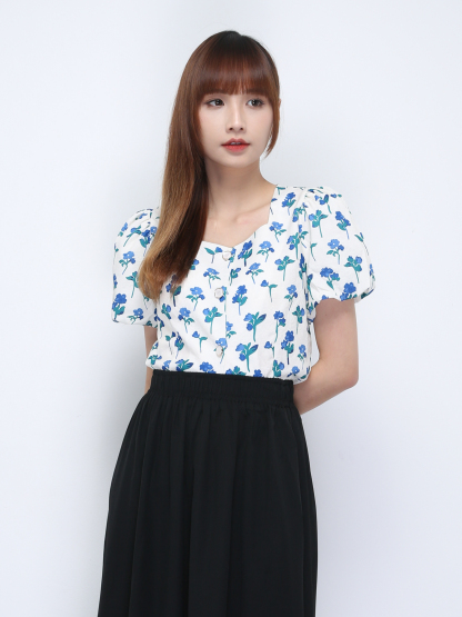 Floral Puff Sleeve Front Button Top 21876