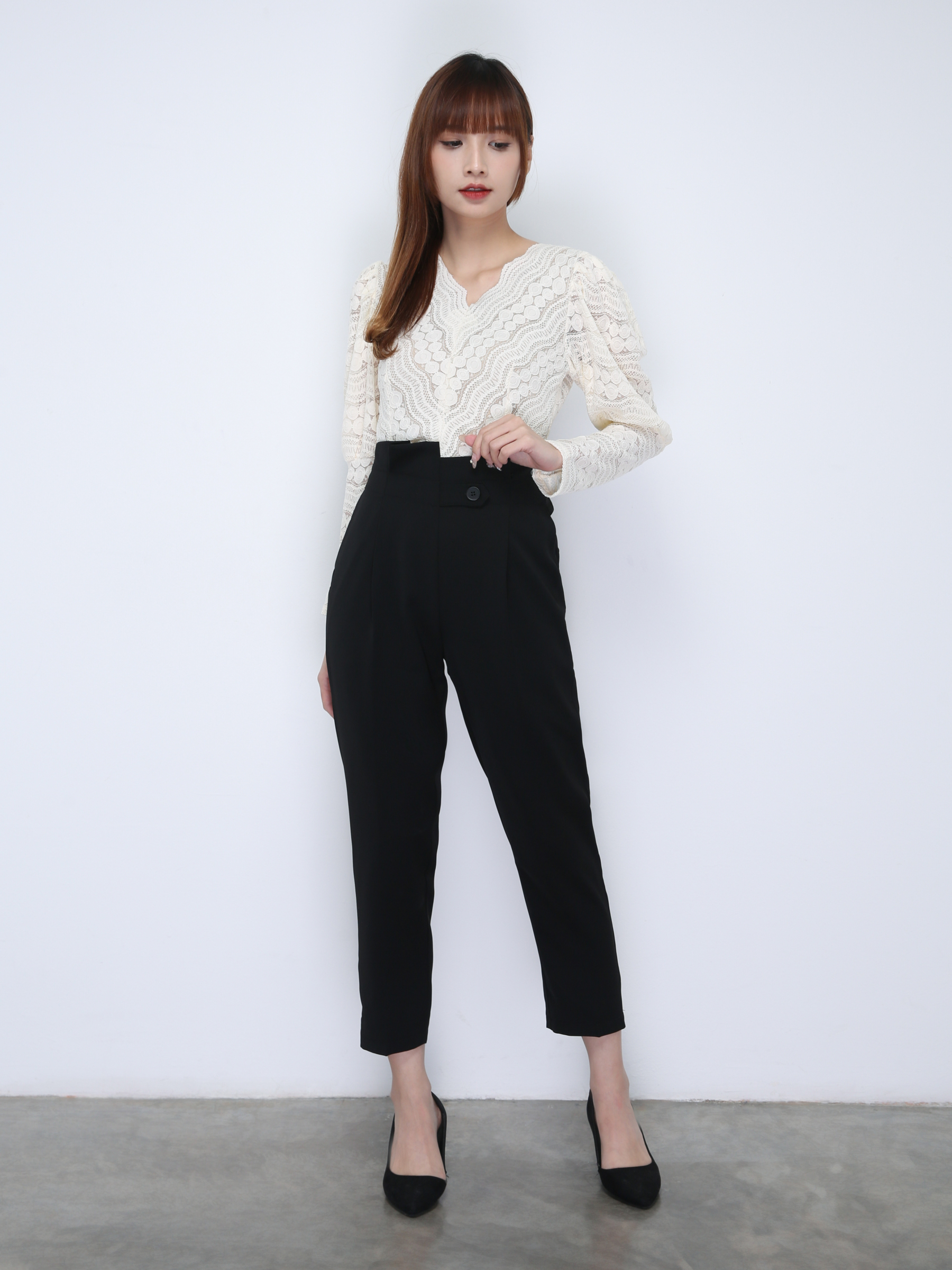 V Neck Lace Long Sleeve Top 21962